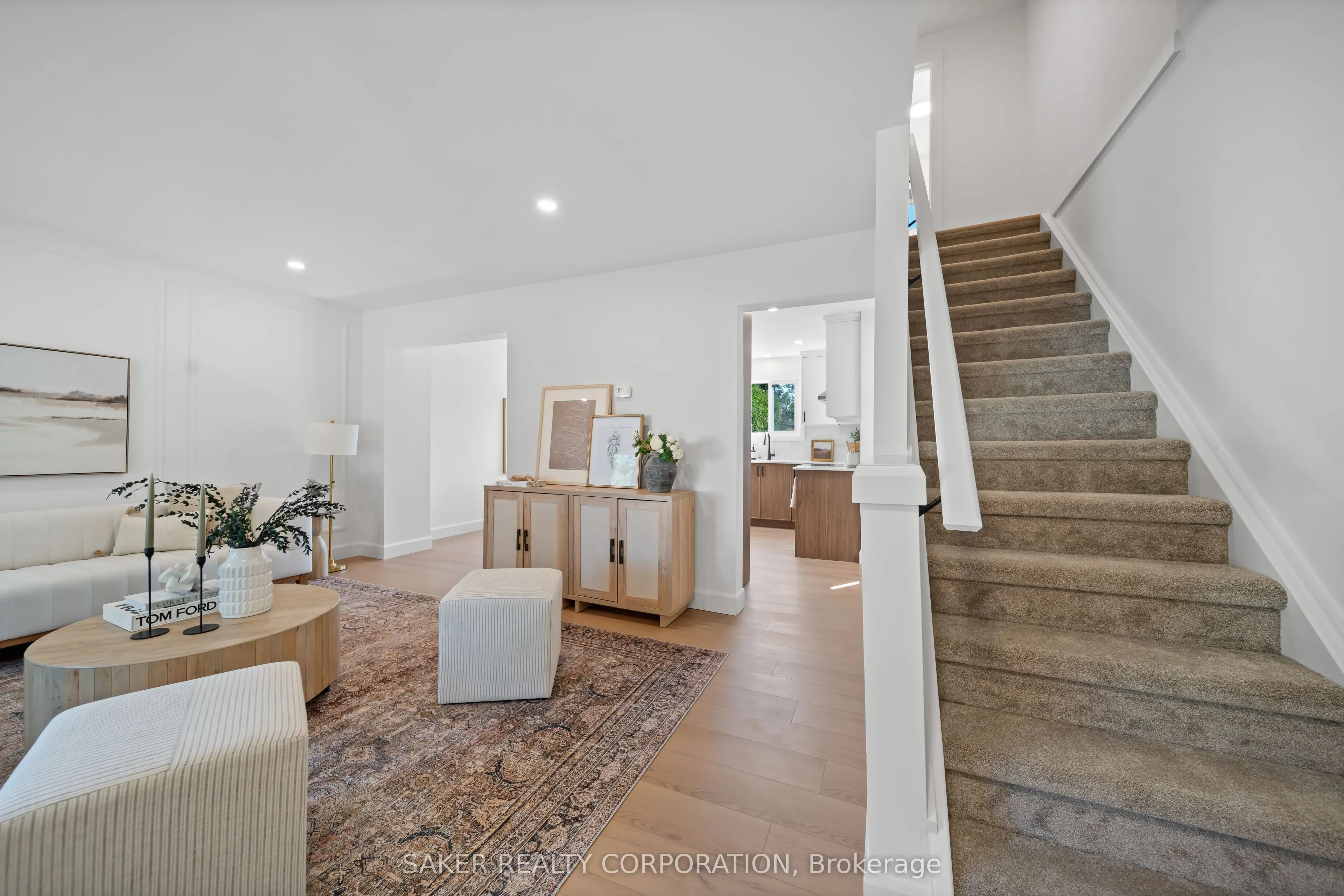 10 Edgemere Crescent