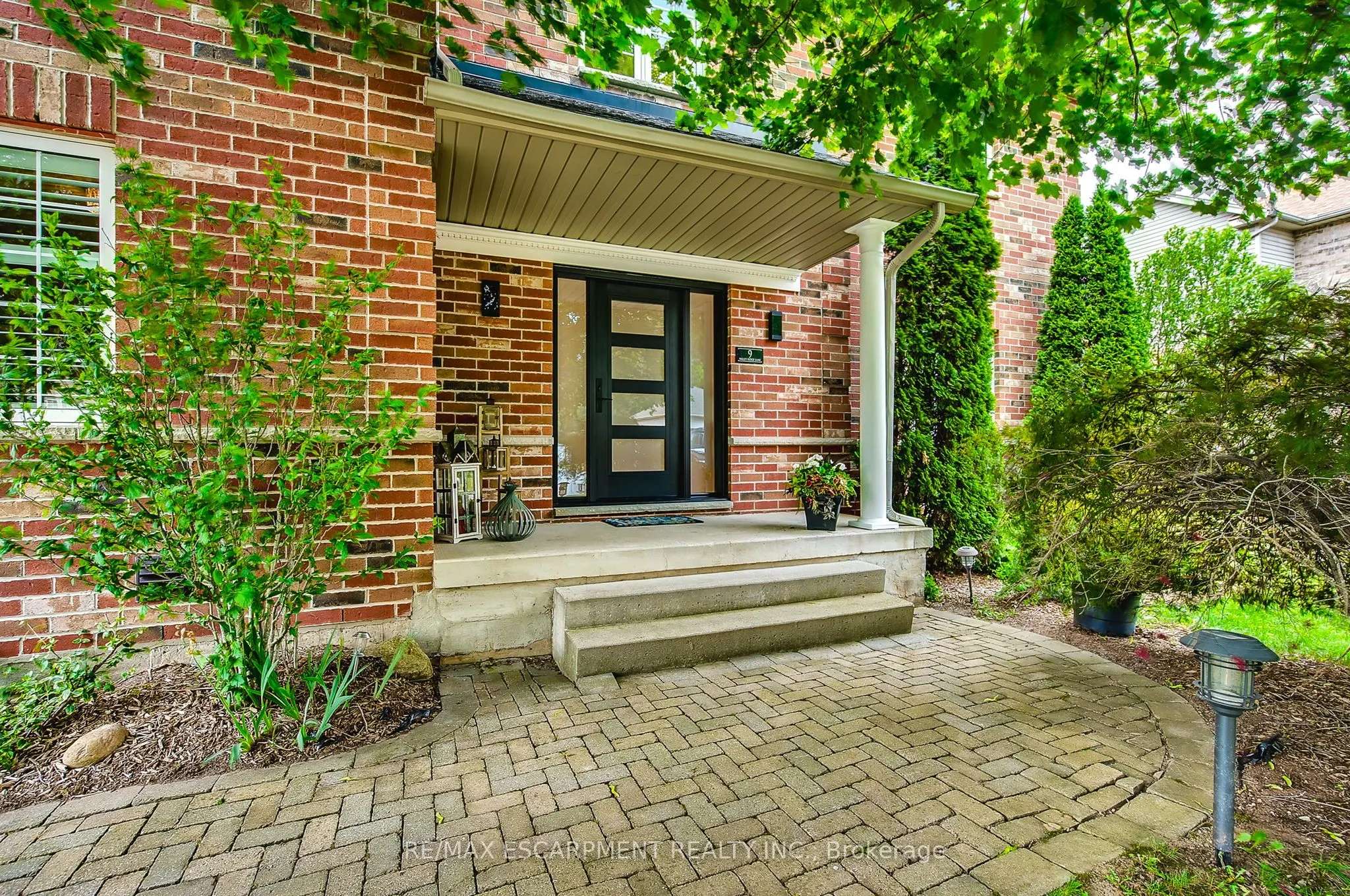 9 Valley Ridge Lane