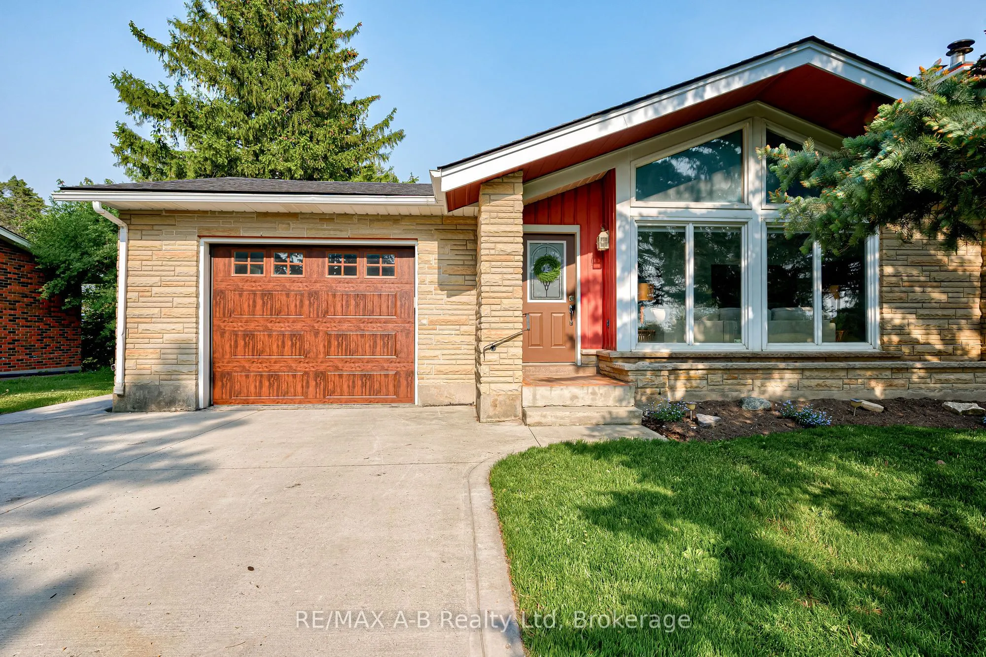 3981 111 Road