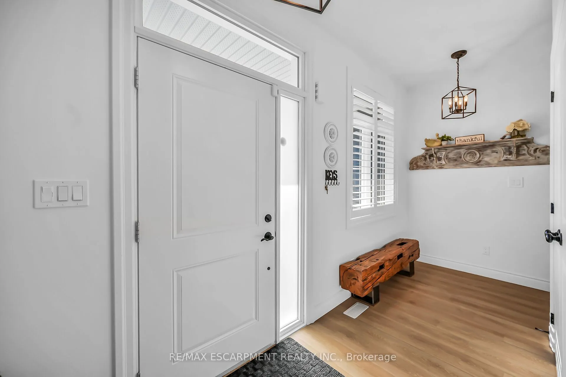 162 RIDGE Street