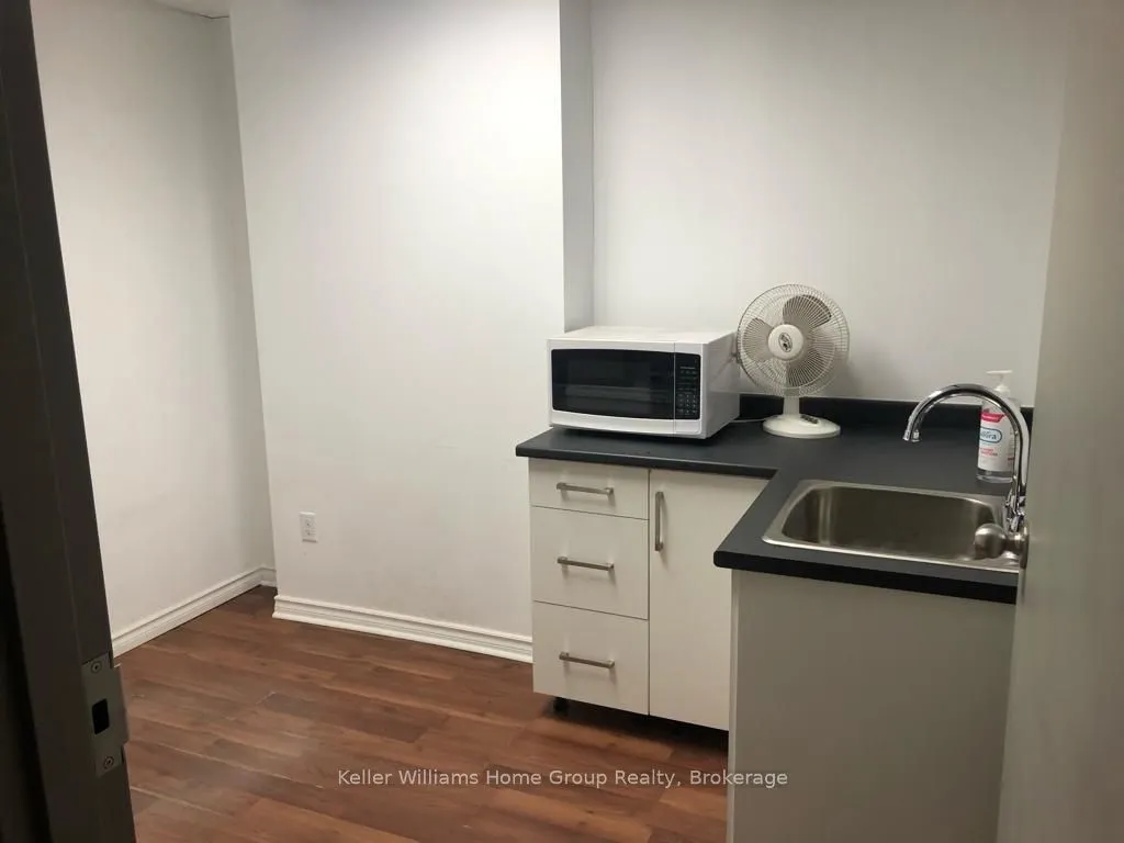 1083 Gordon Street, #108
