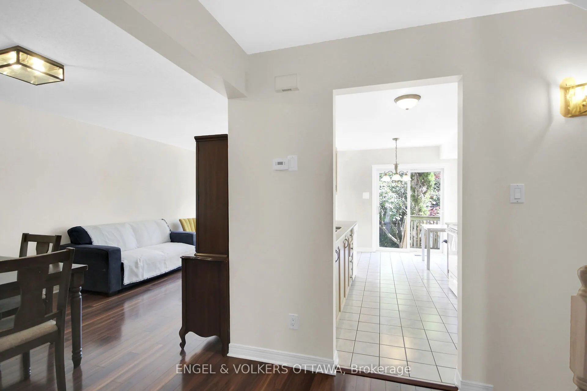 285 Stoneway Drive