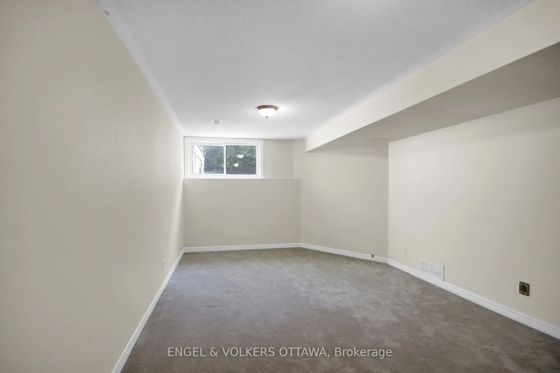 285 Stoneway Drive