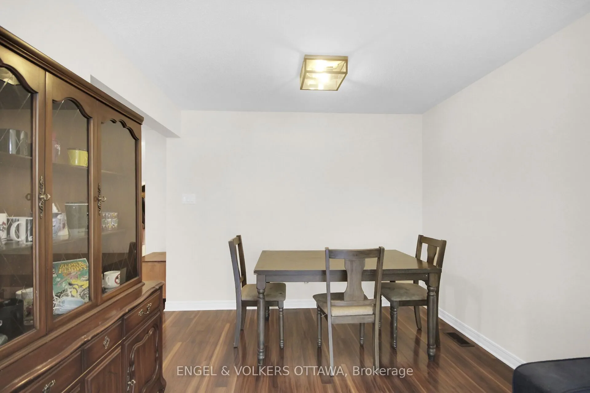 285 Stoneway Drive
