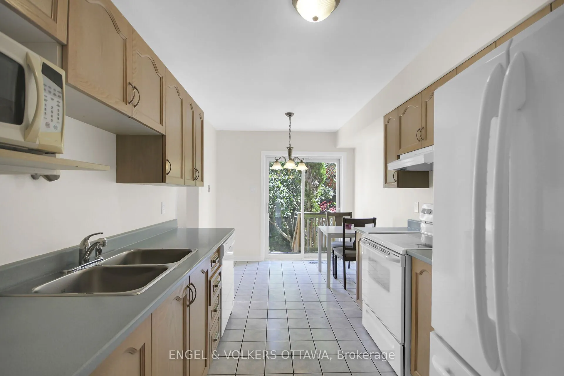 285 Stoneway Drive