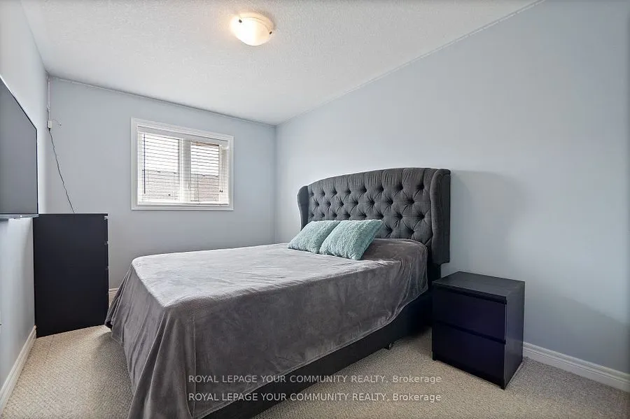 19 Bethune Avenue