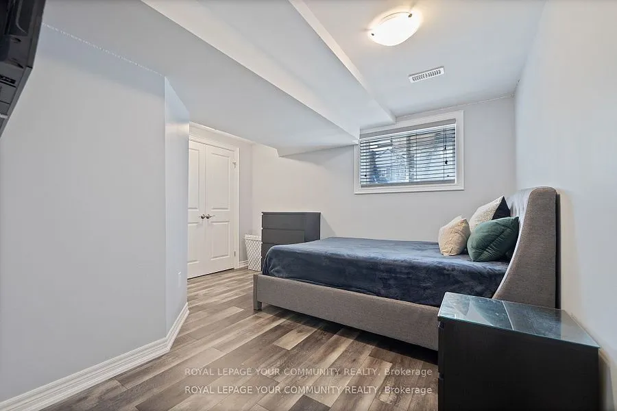19 Bethune Avenue