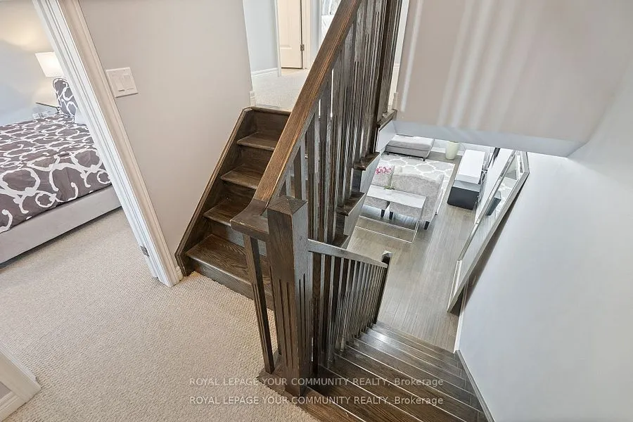19 Bethune Avenue