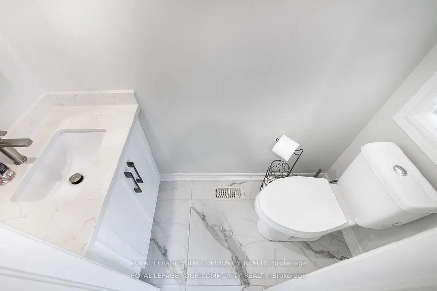 19 Bethune Avenue