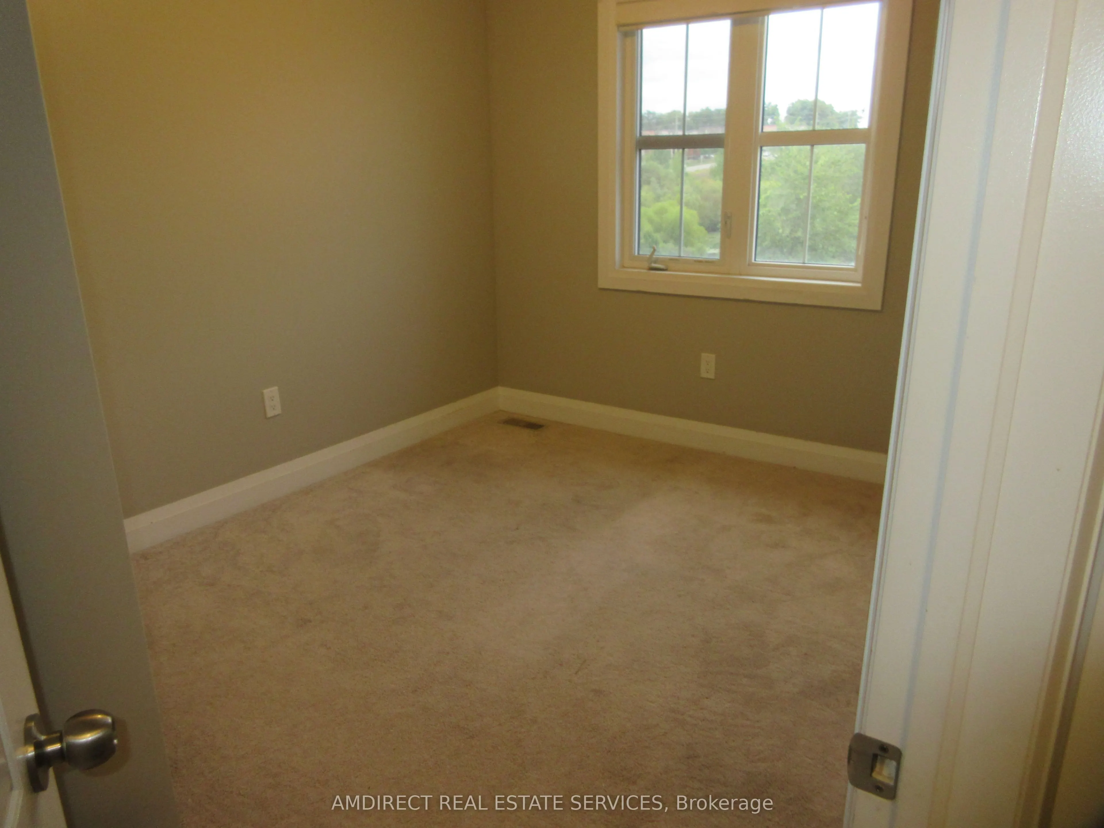 165 Seabrook Drive, #Upper Level