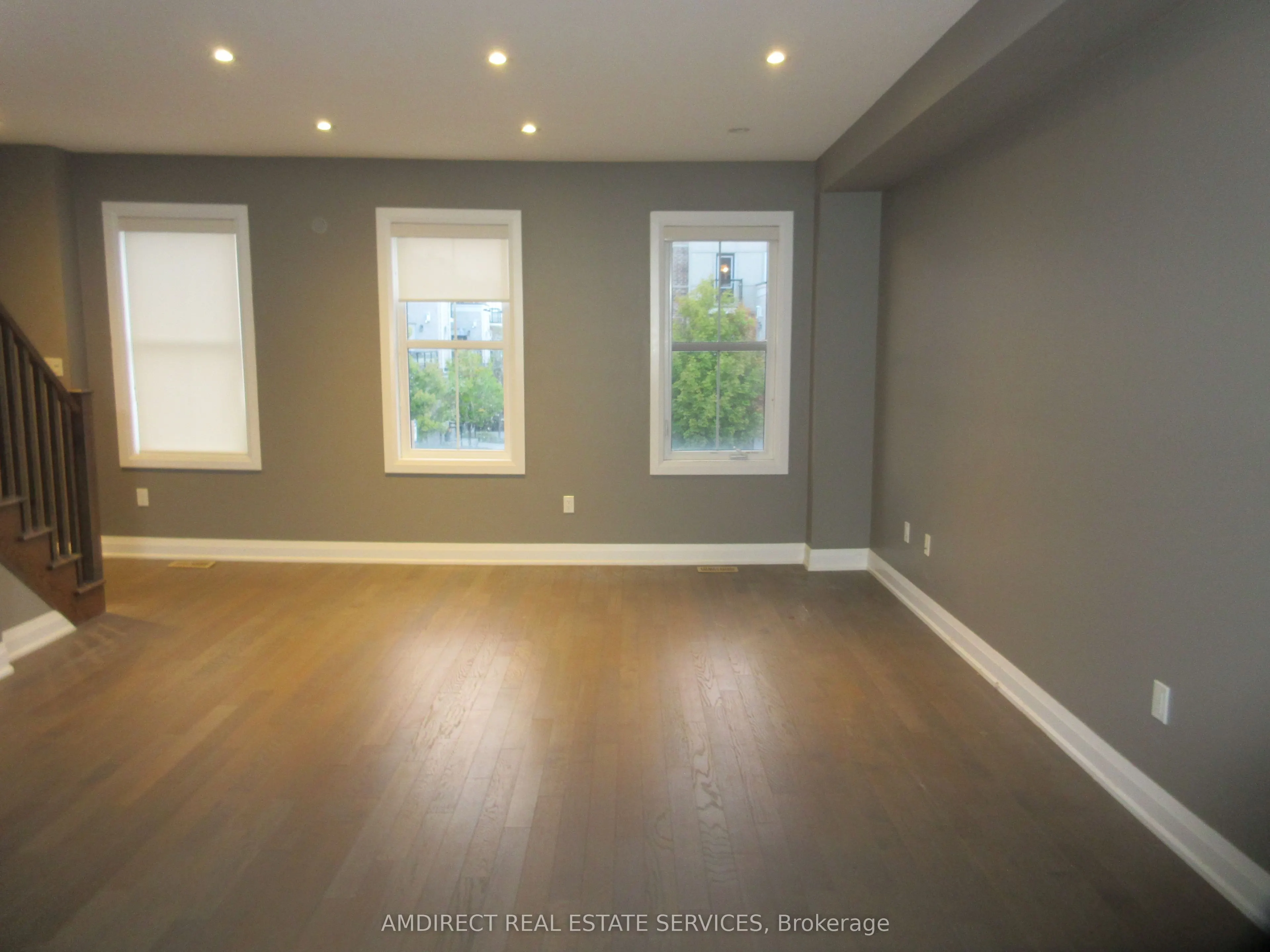 165 Seabrook Drive, #Upper Level