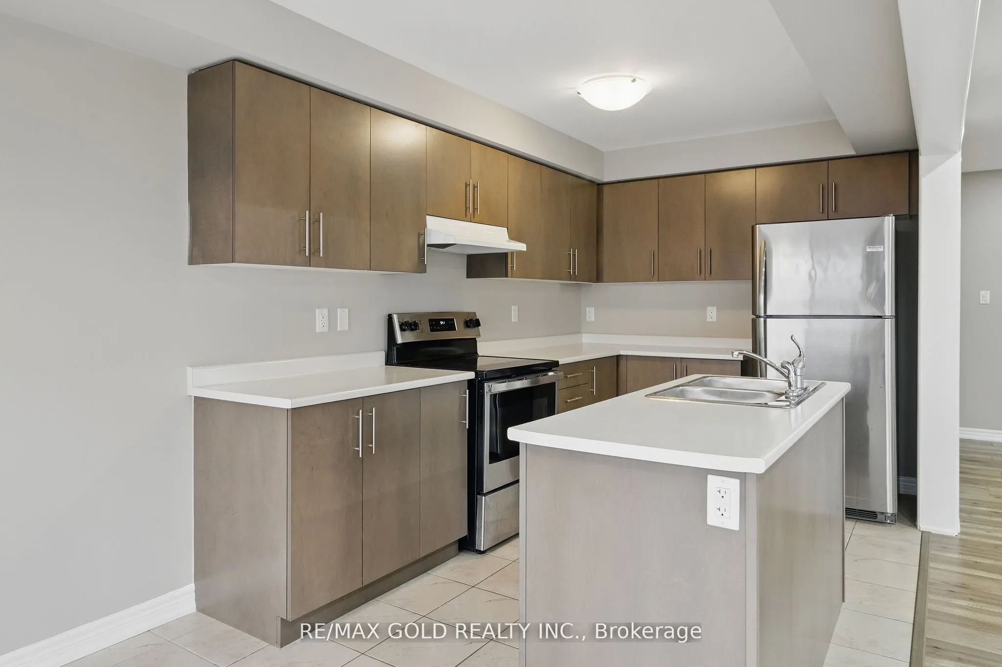 755 Linden Drive, #28