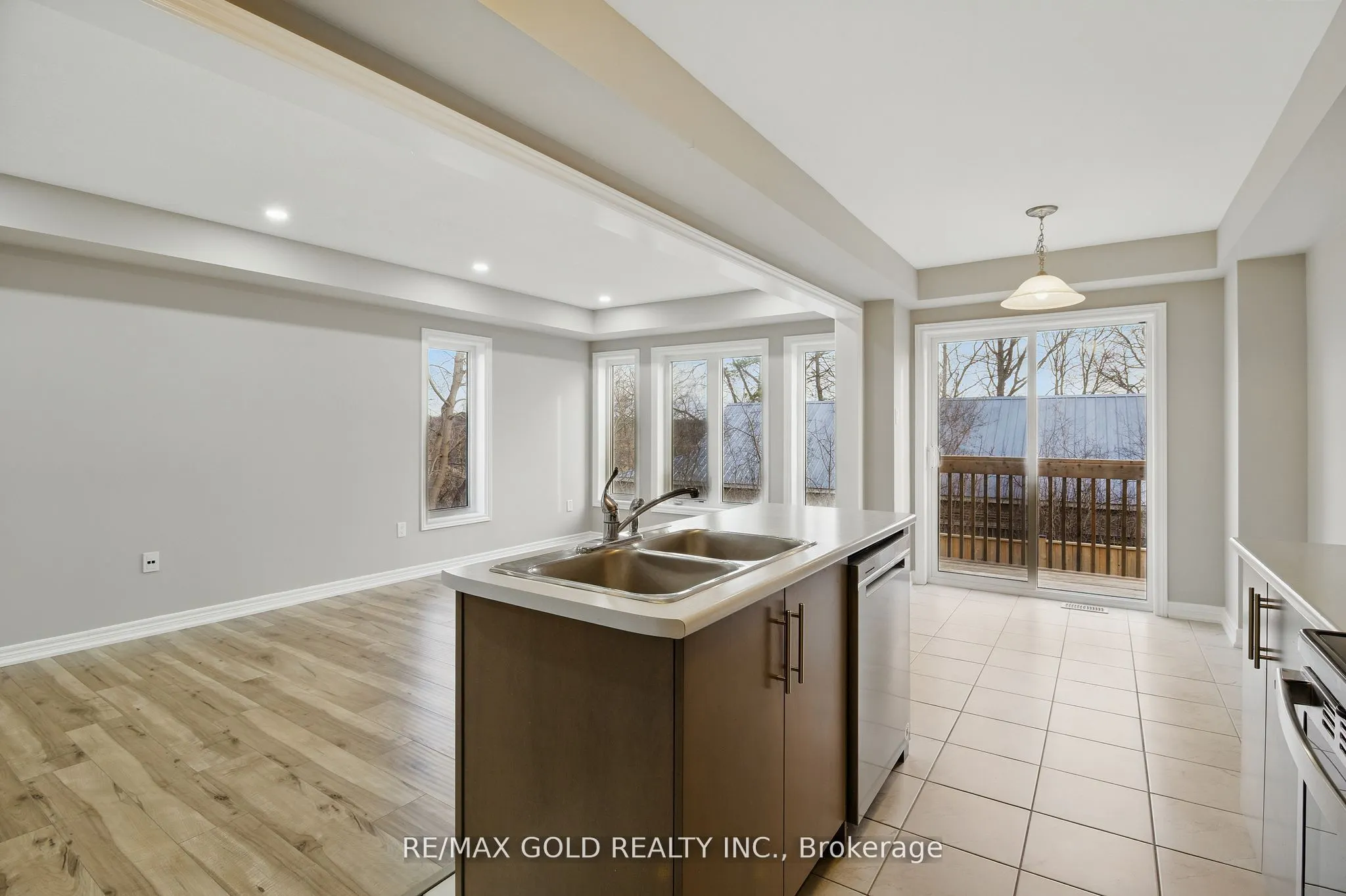 755 Linden Drive, #28