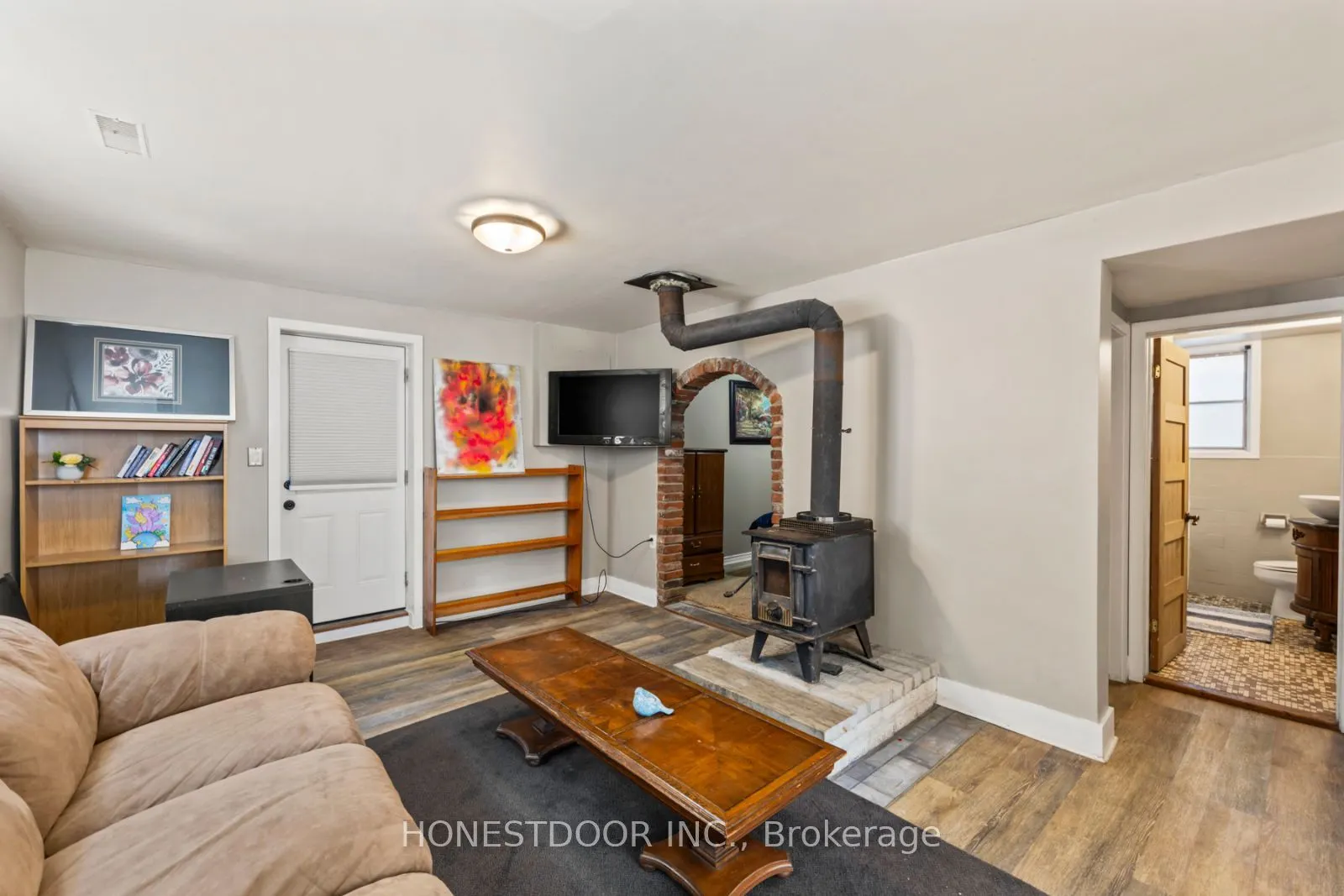 172 Casterton Avenue