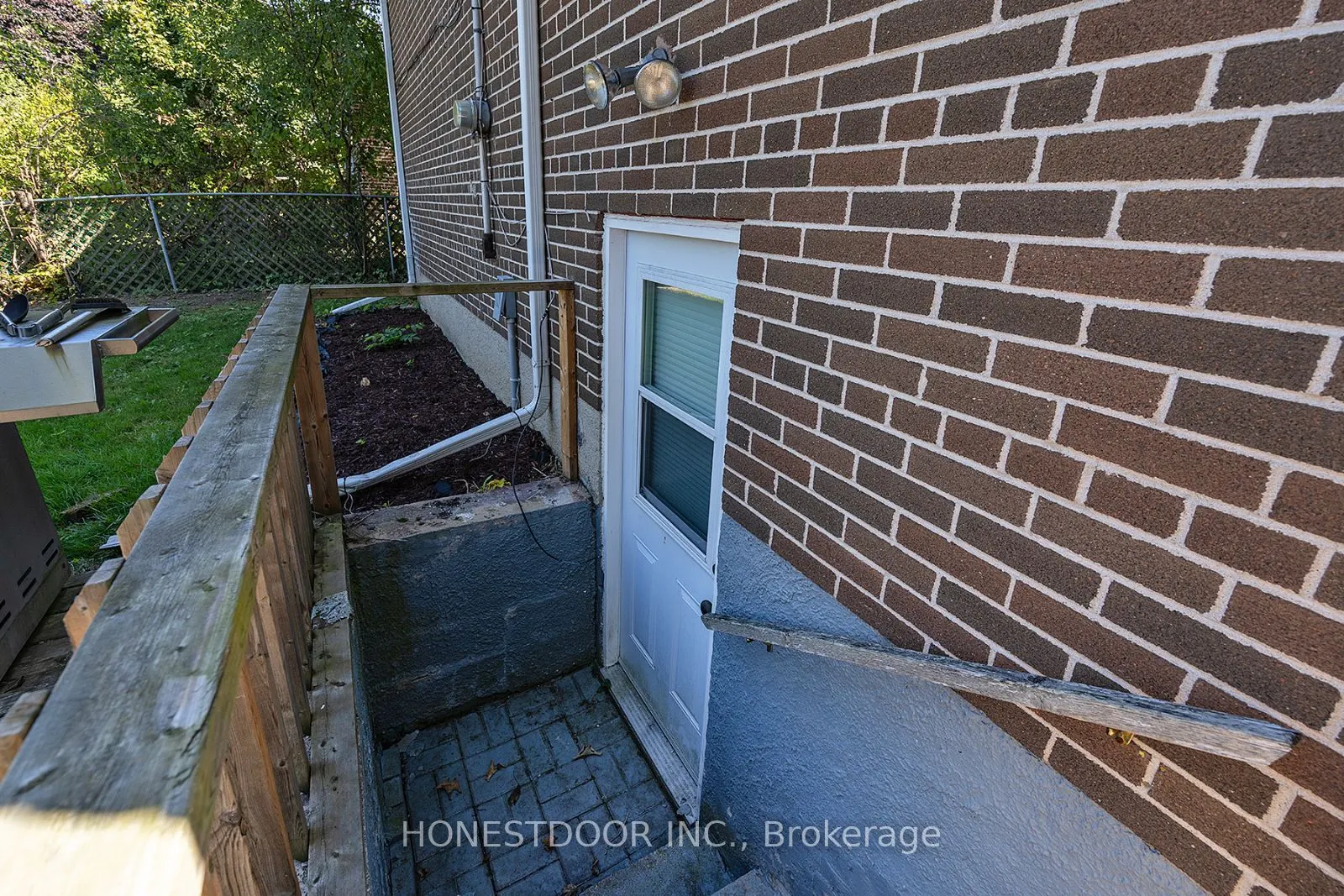 172 Casterton Avenue