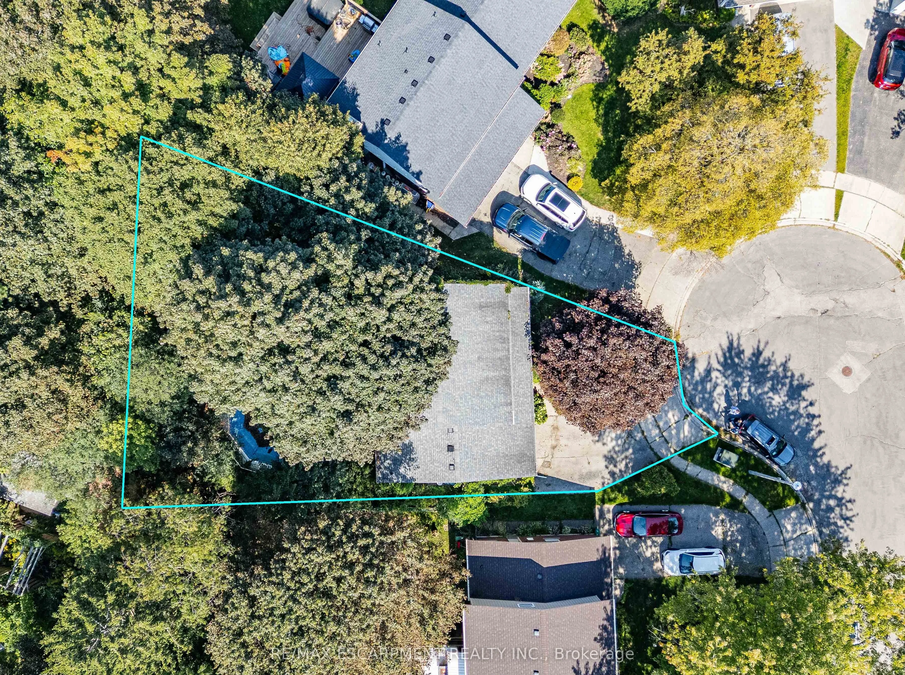 20 Crestwood Drive