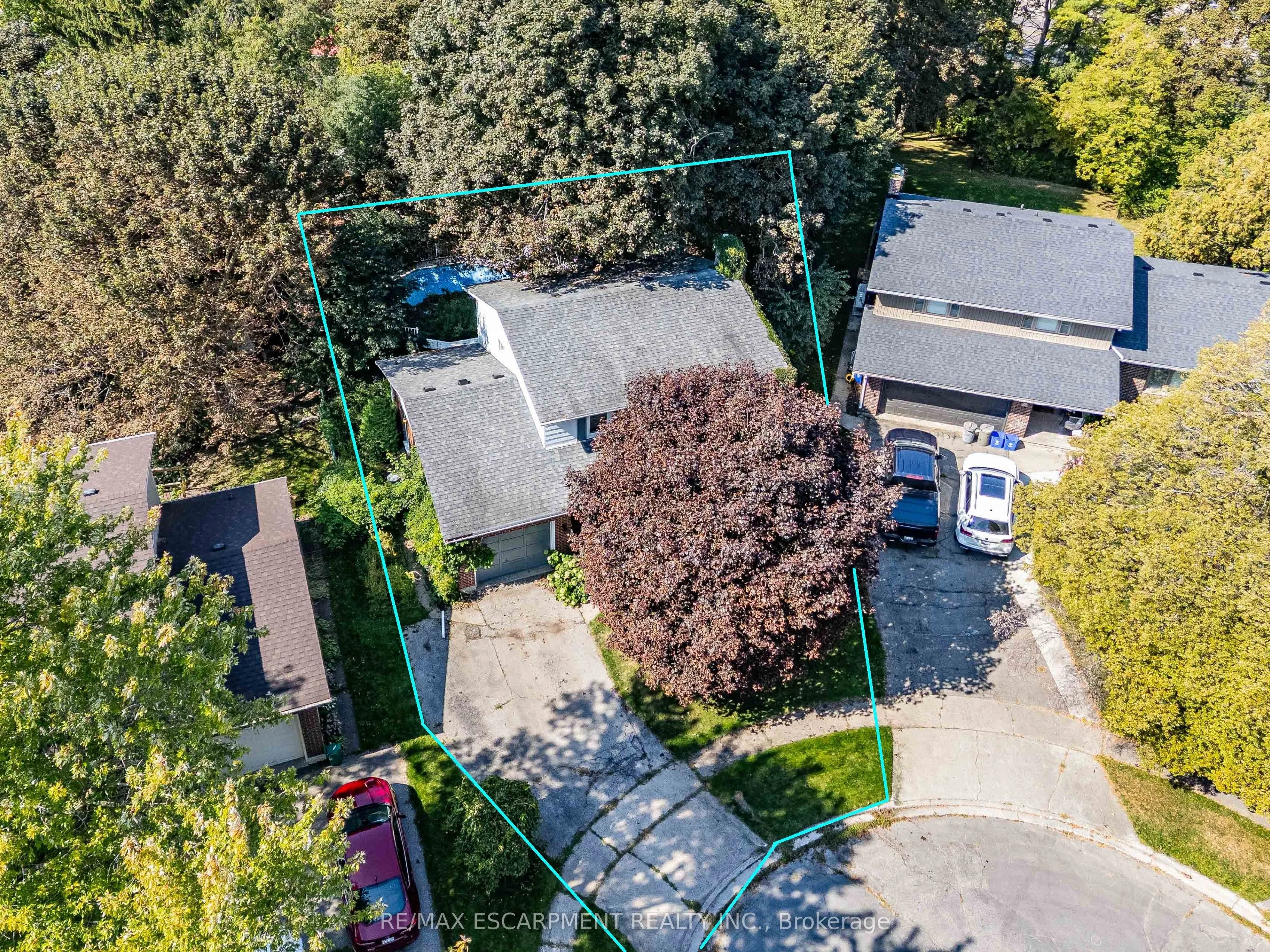 20 Crestwood Drive
