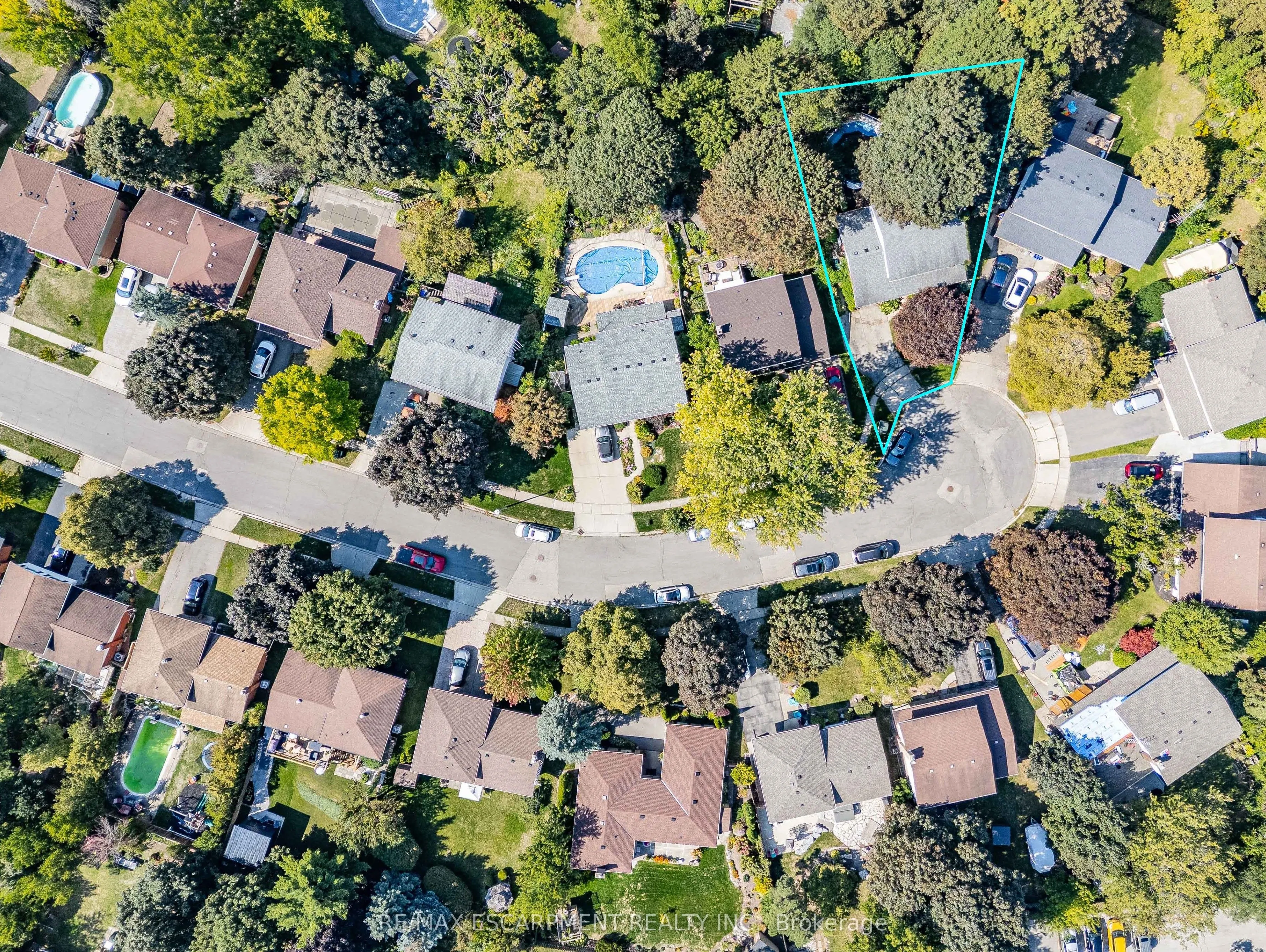 20 Crestwood Drive