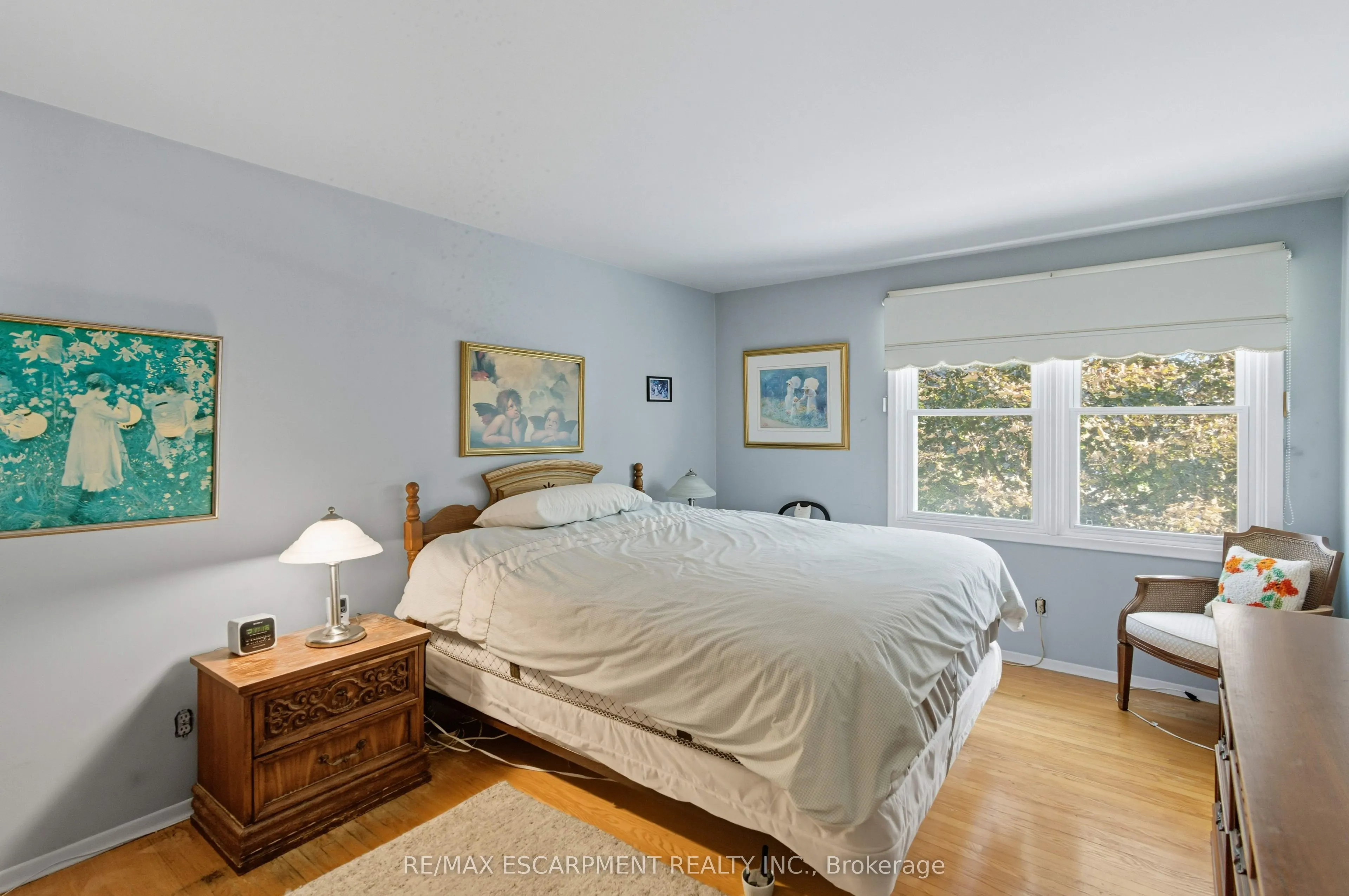 20 Crestwood Drive