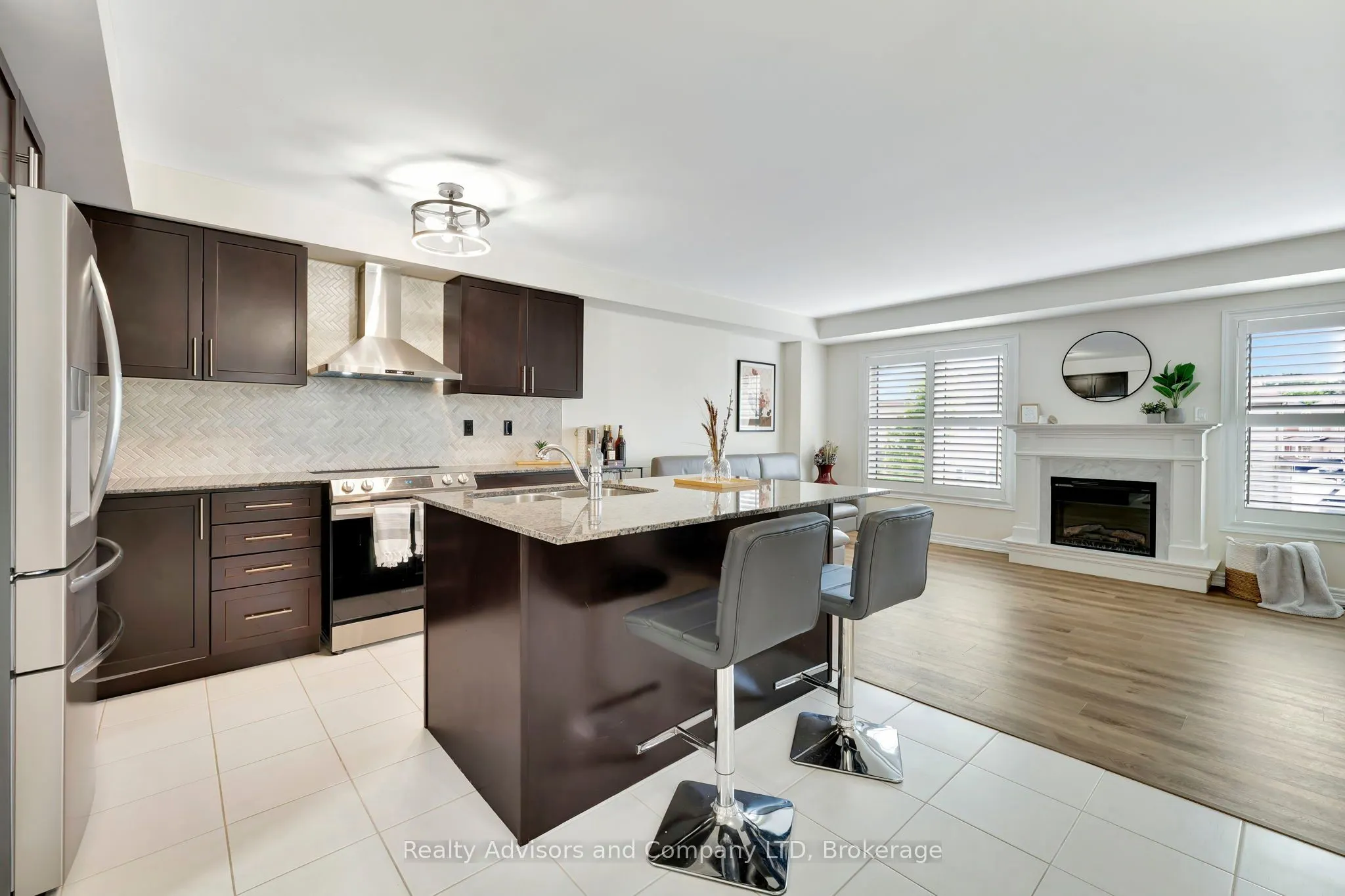755 Linden Drive, #10