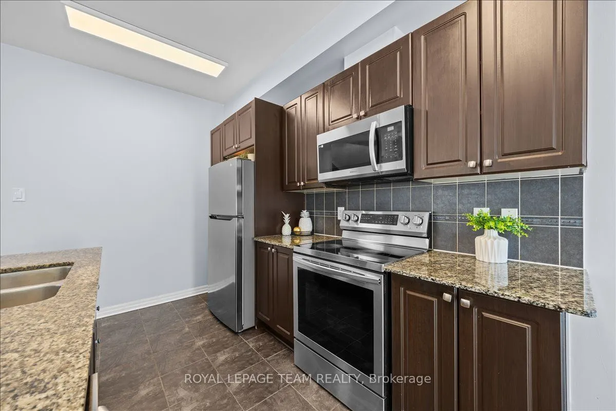 333 Tulum Crescent
