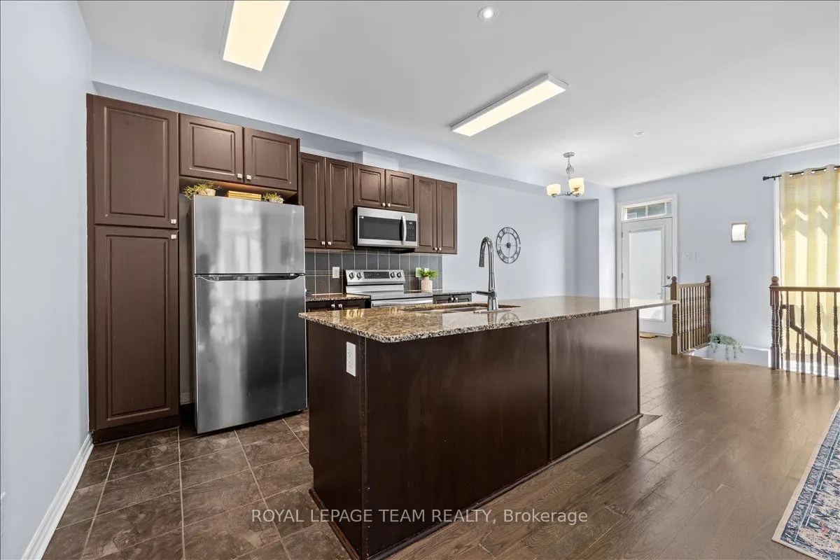 333 Tulum Crescent