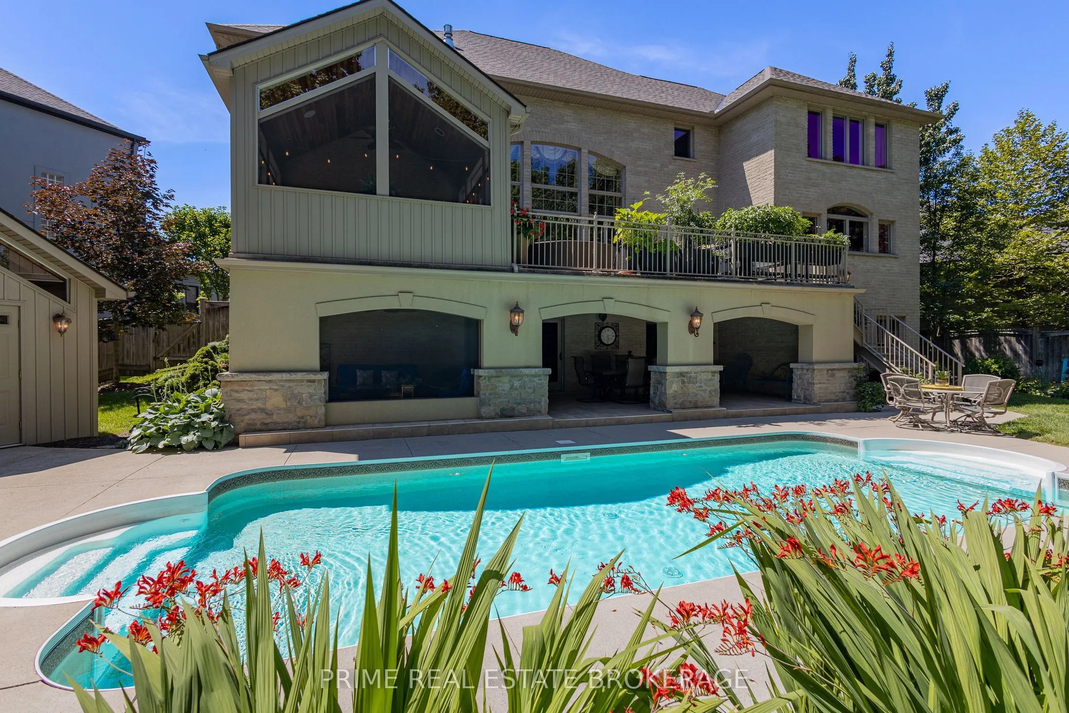 565 Eagletrace Drive