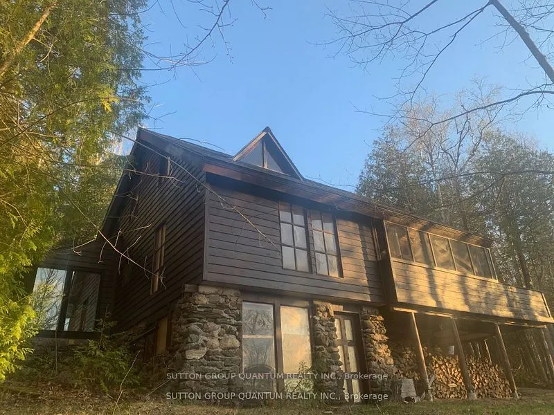 2724 River Road
