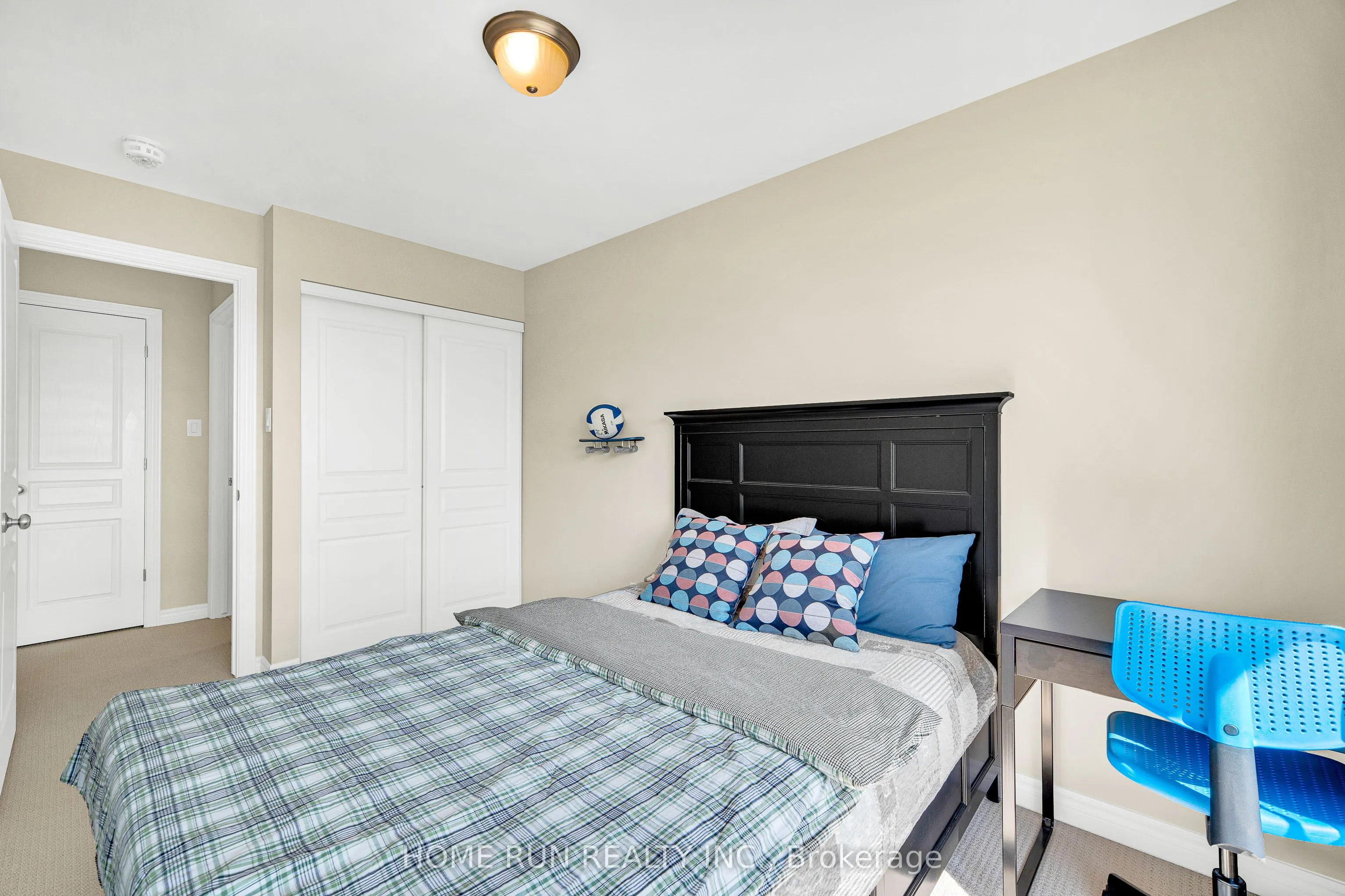 90 Gooseberry Place