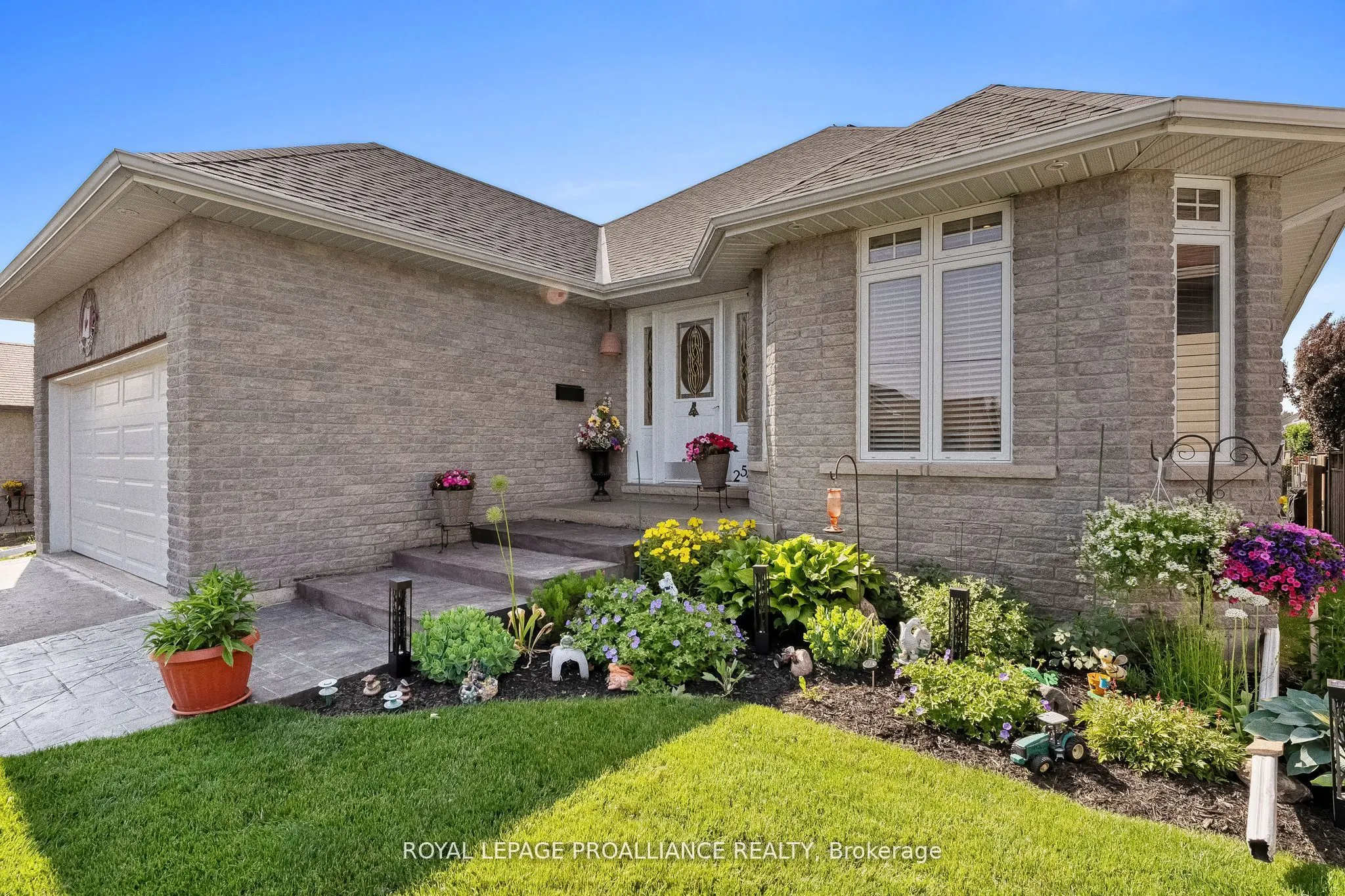 254 Raglan Street
