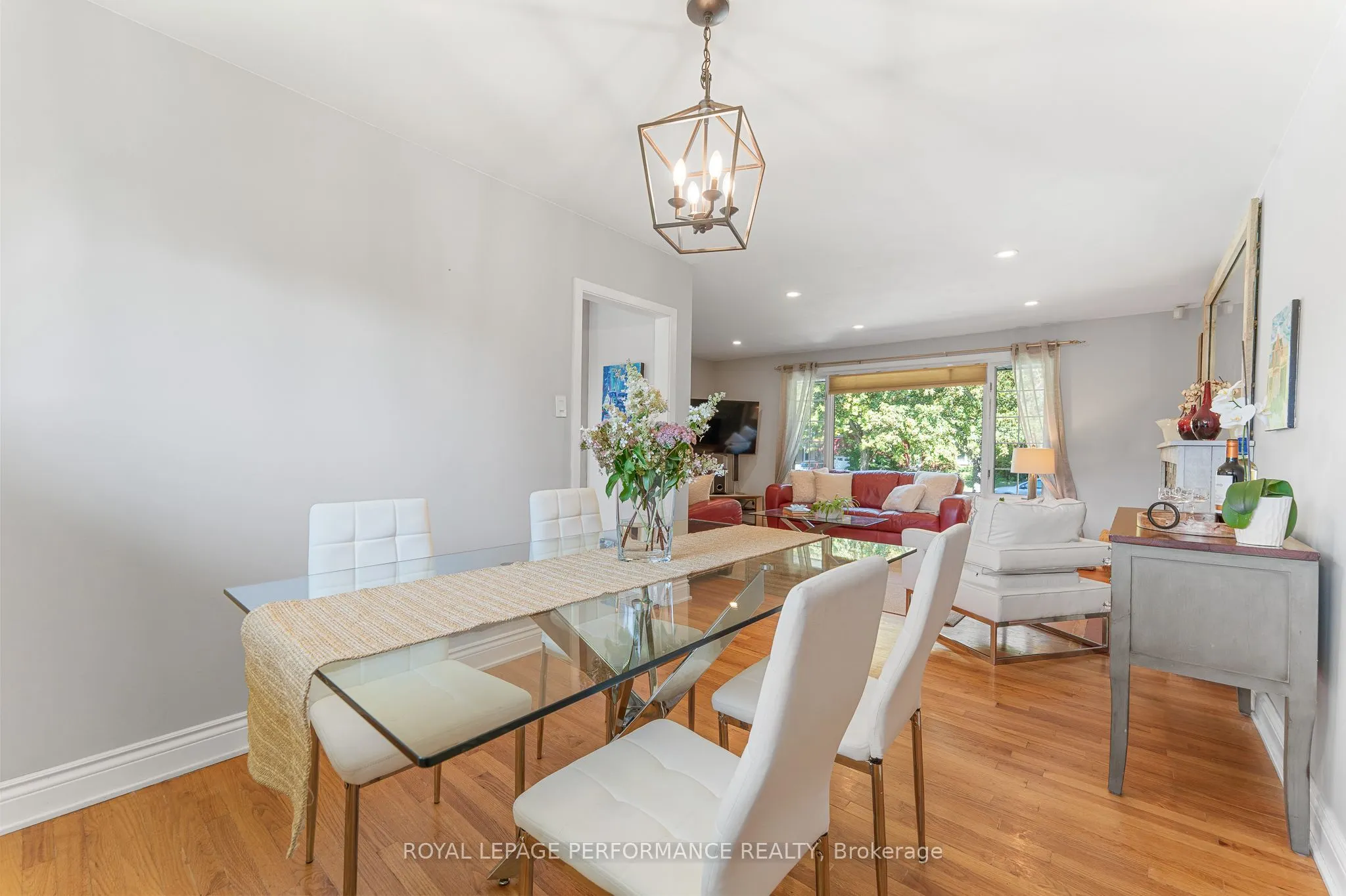 1044 Cromwell Drive