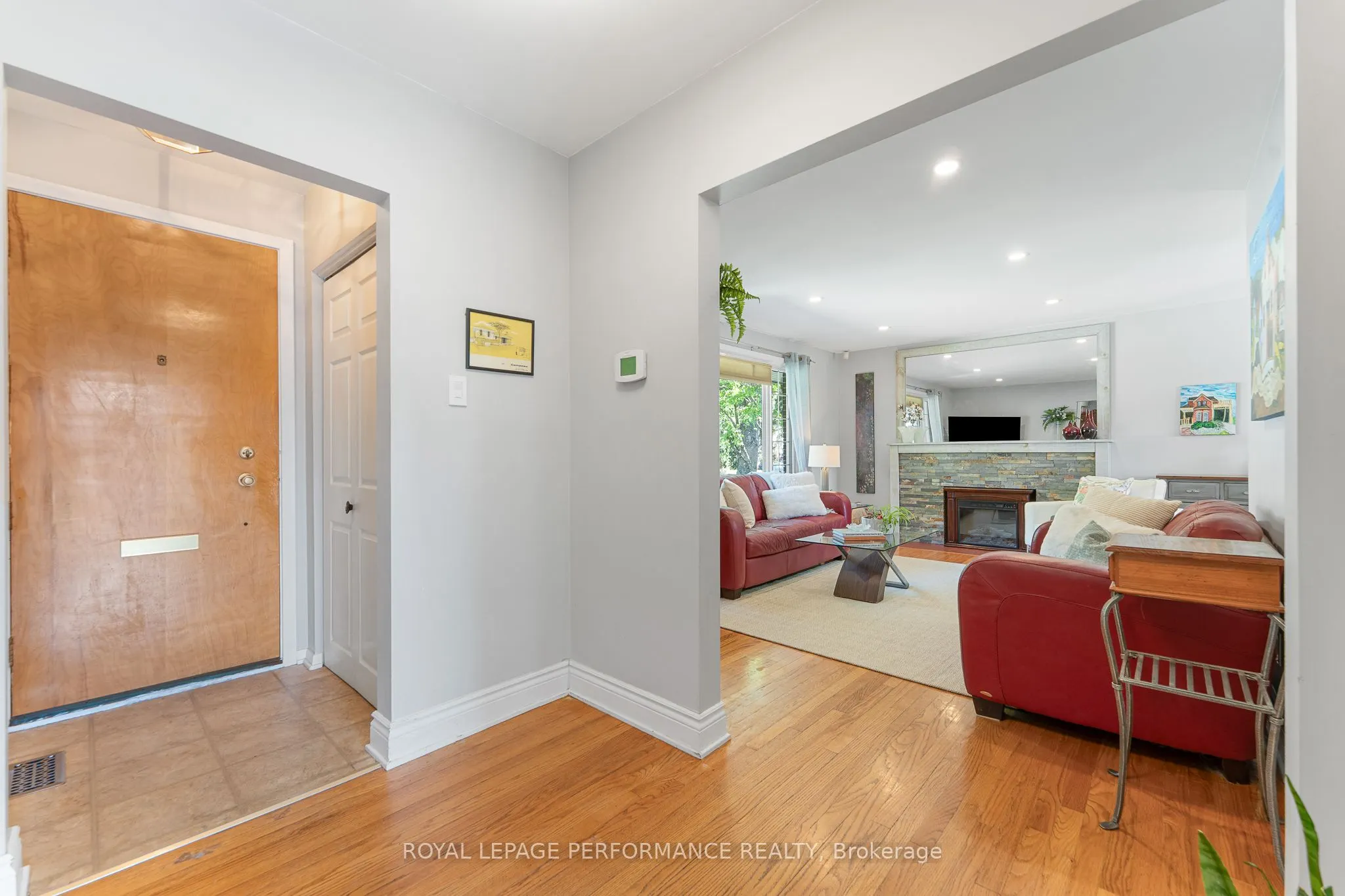 1044 Cromwell Drive