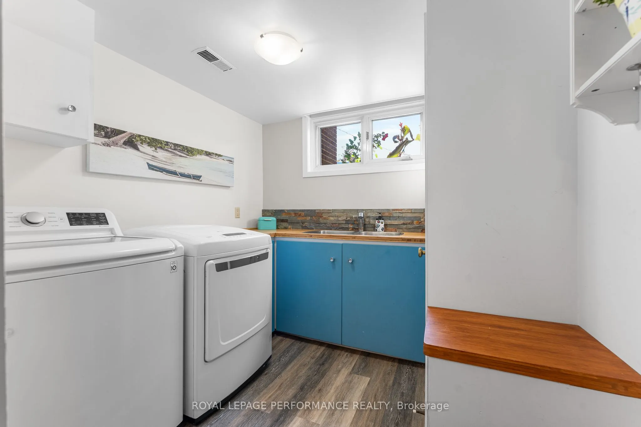 1044 Cromwell Drive