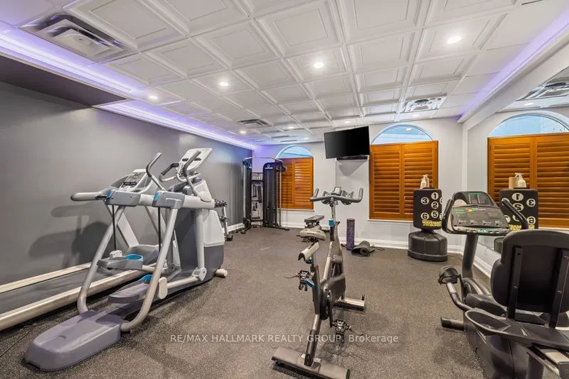 310 Central Park Drive, #4C