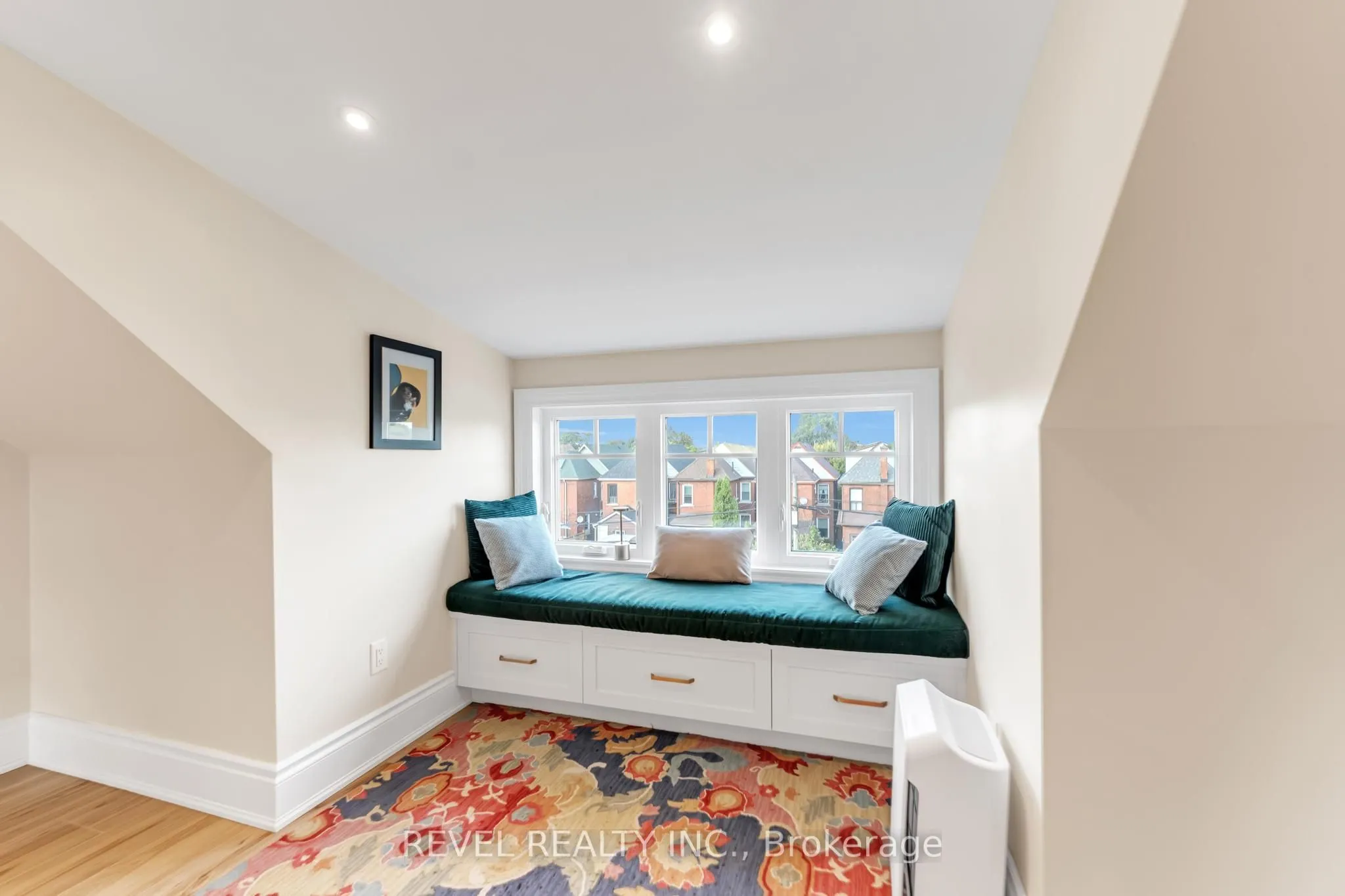 483 King William Street
