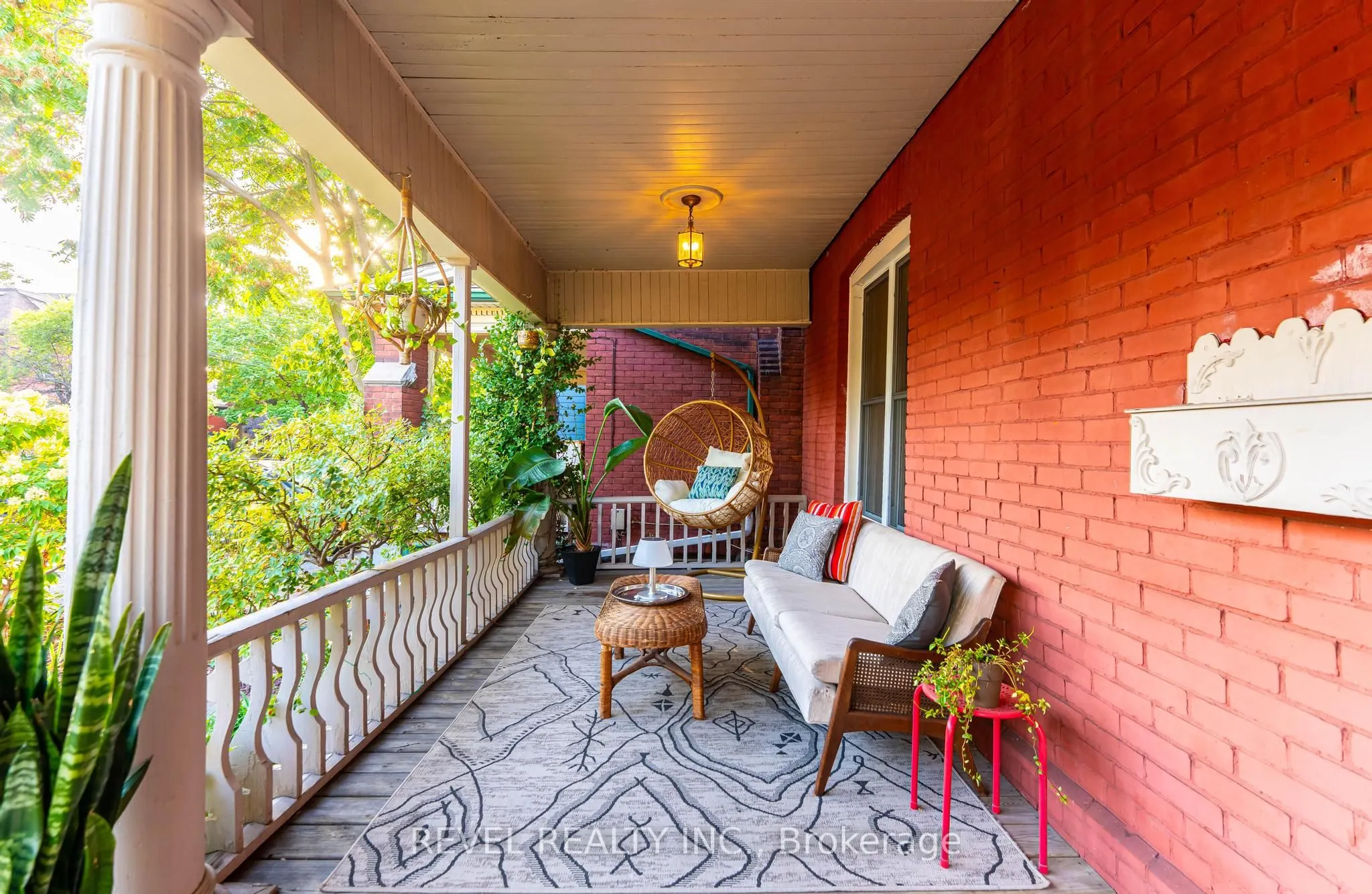 483 King William Street