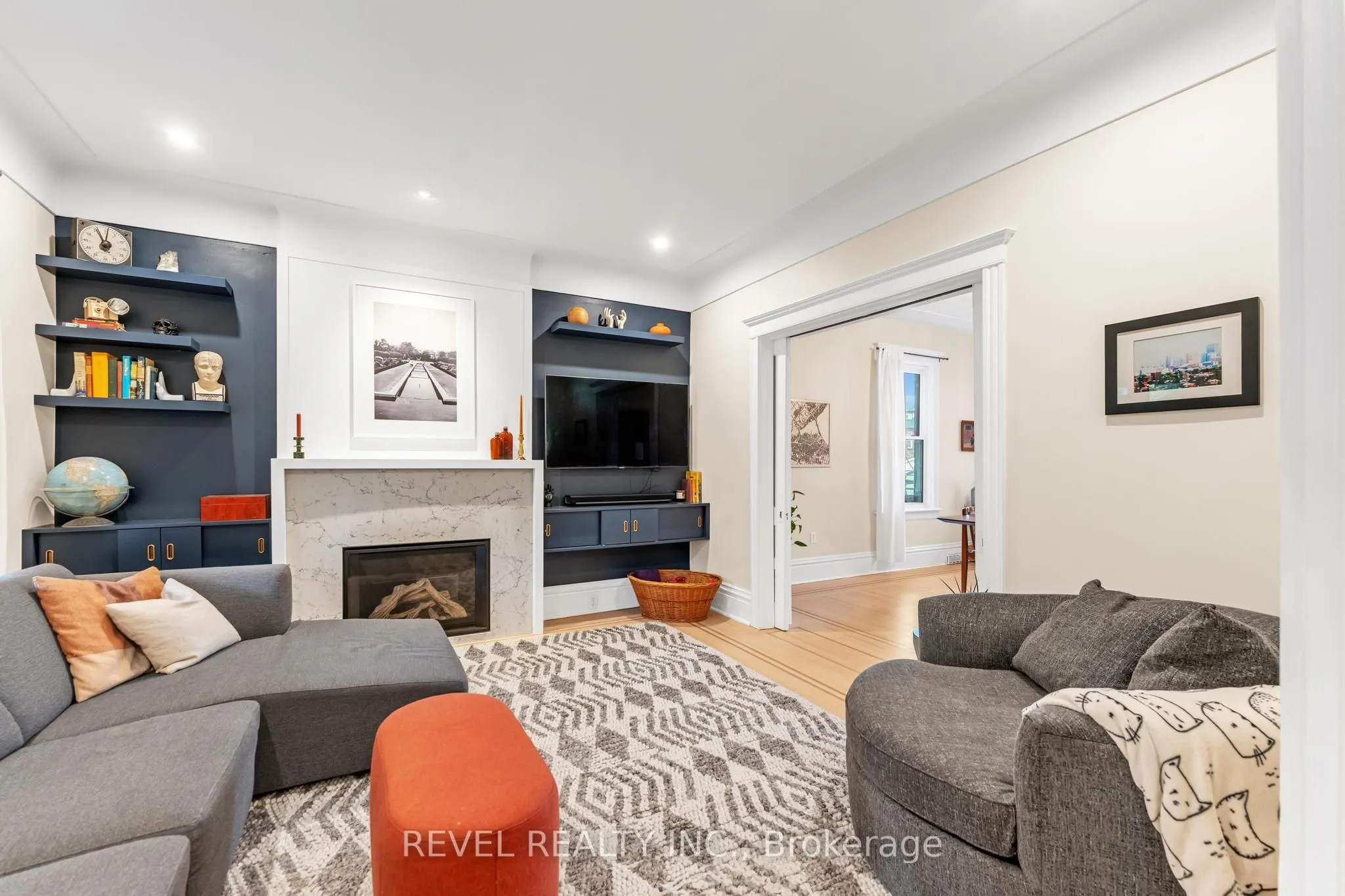 483 King William Street