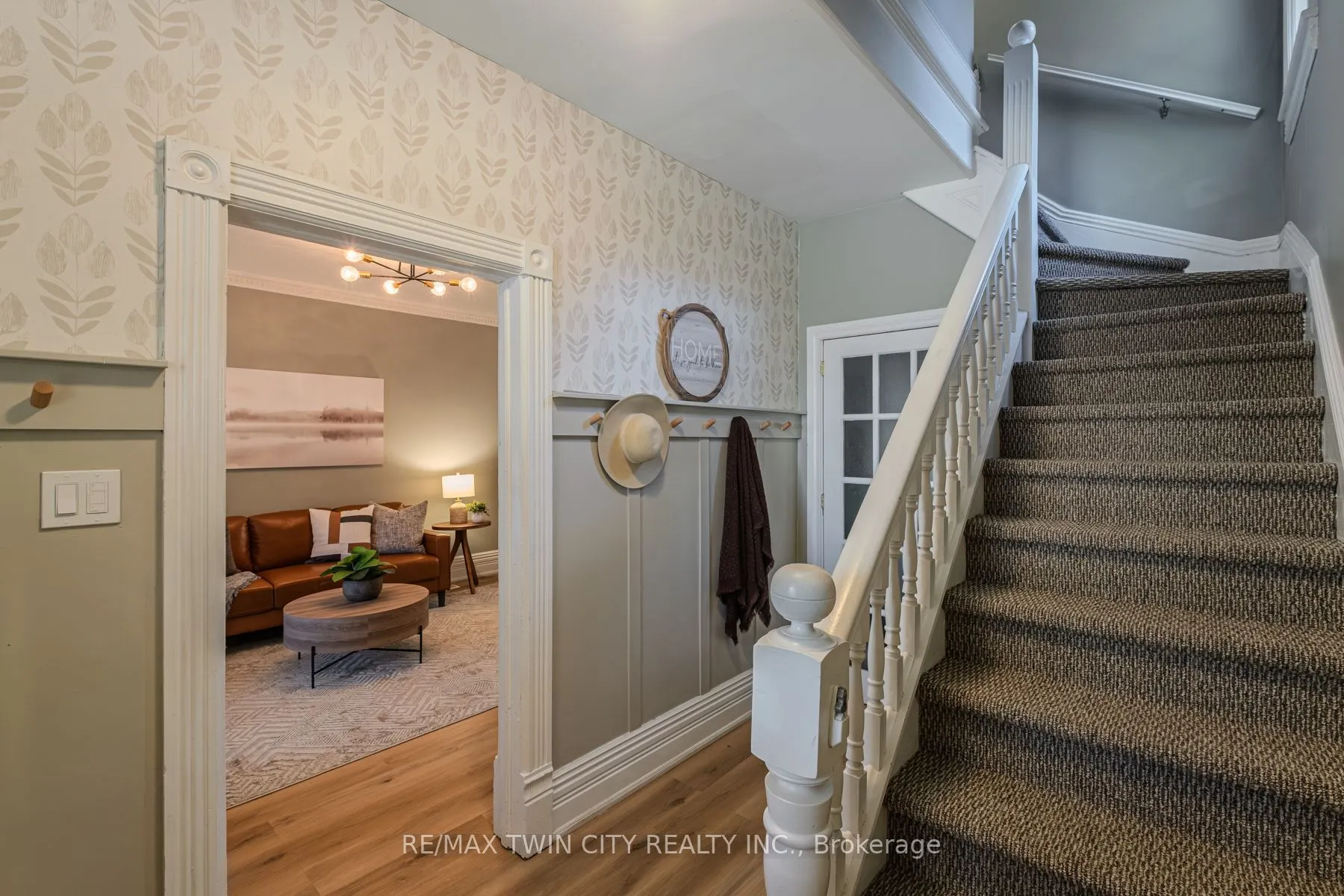 26 Alexander Avenue