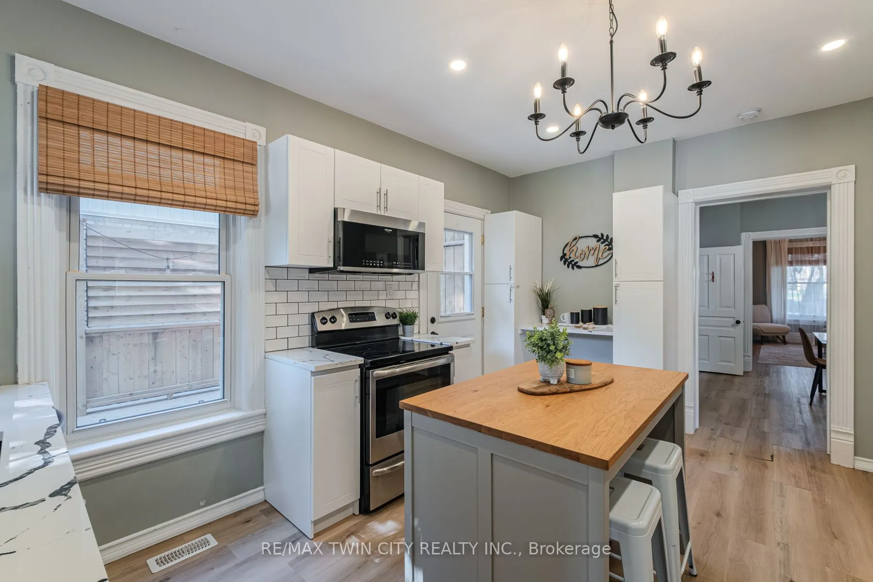 26 Alexander Avenue
