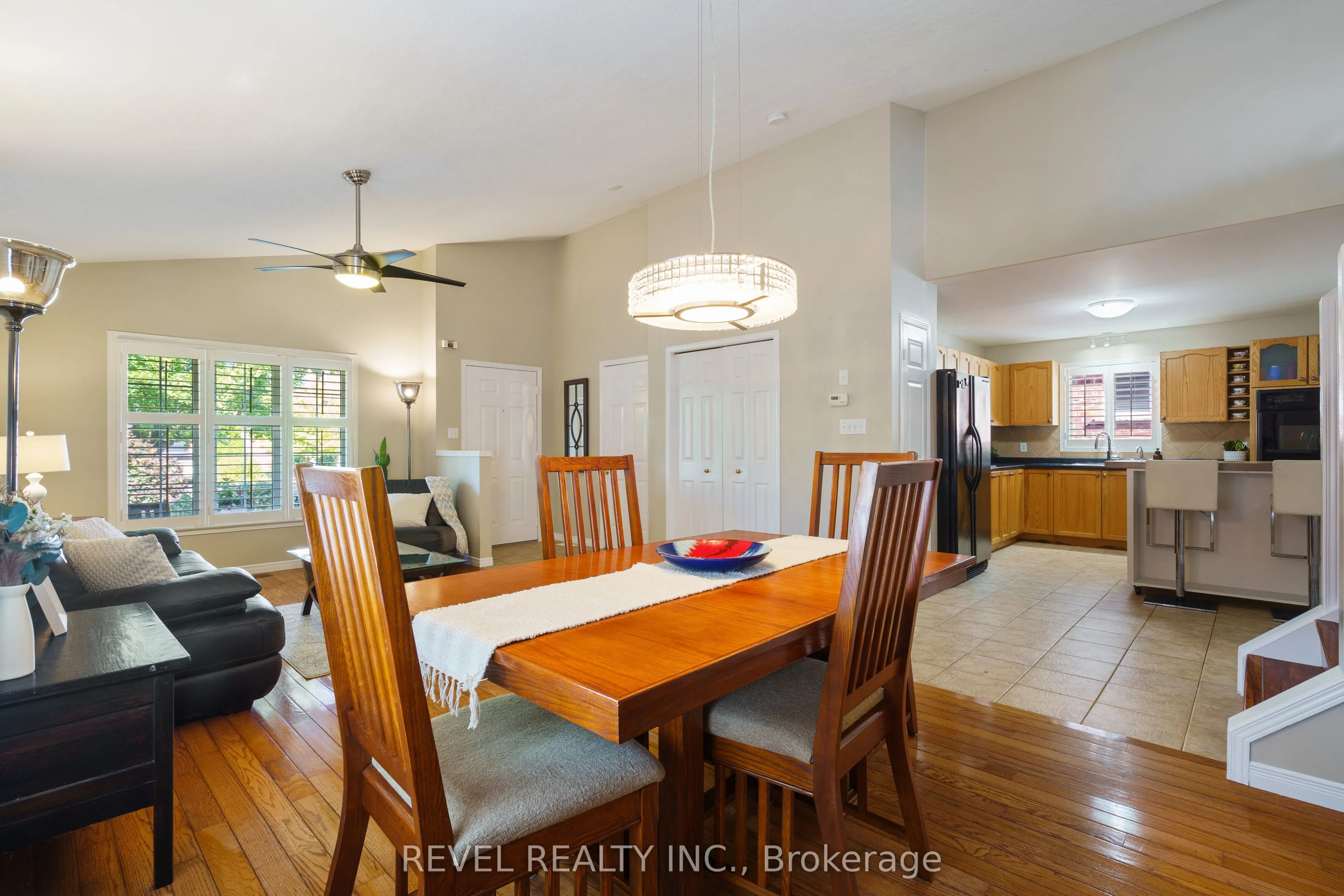 55 Amore Boulevard
