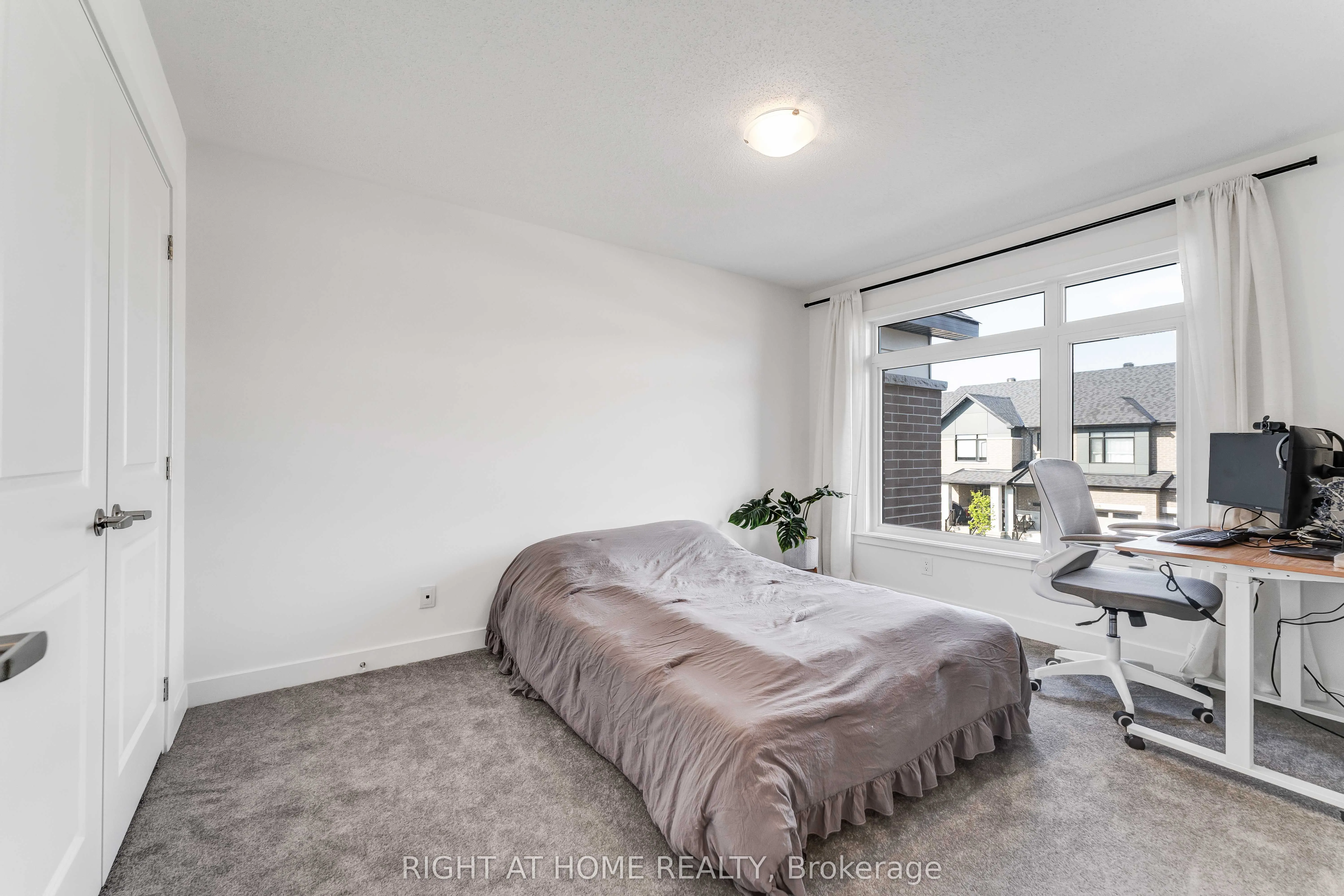 623 Rathburn Lane