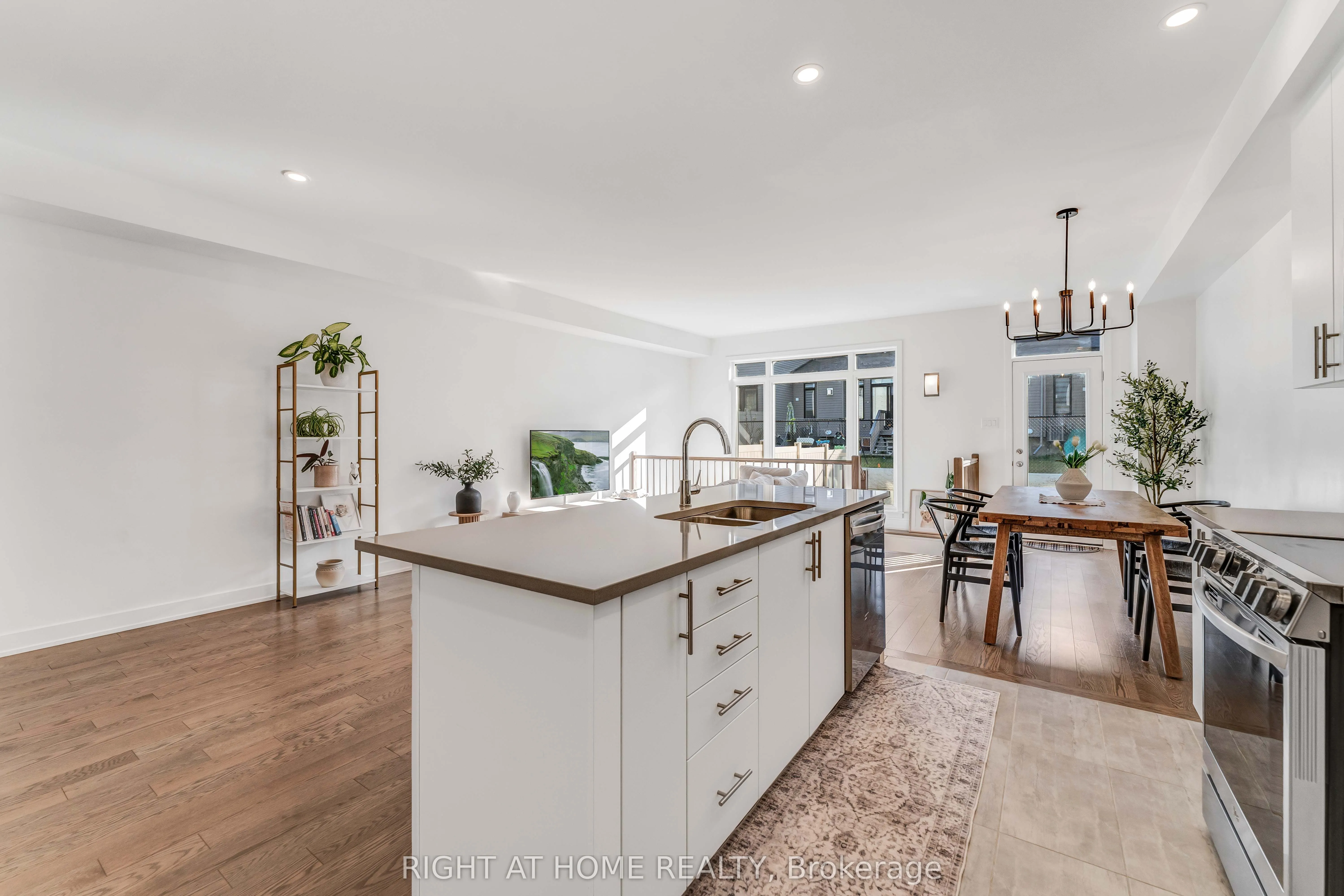 623 Rathburn Lane