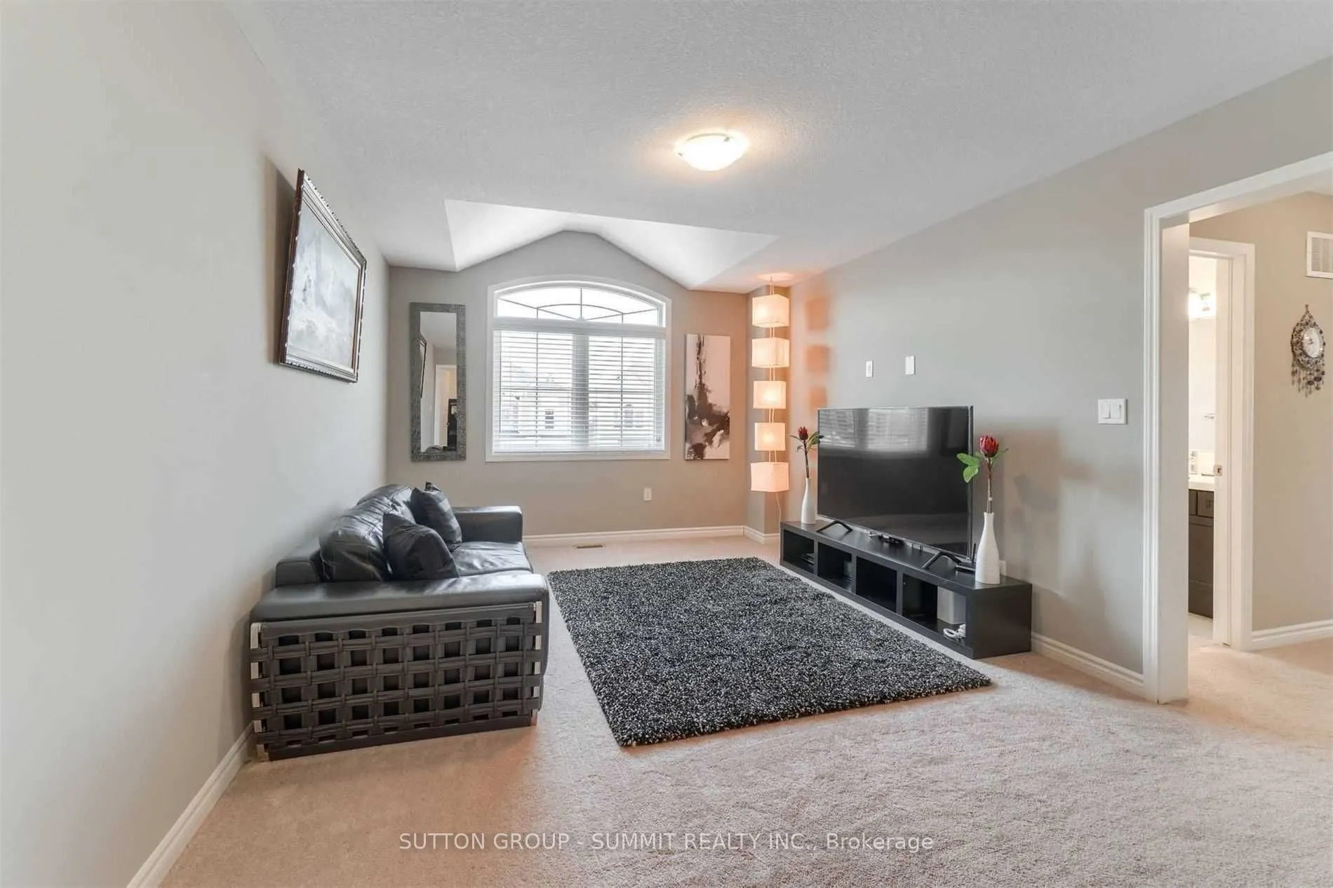 68 Wannamaker Crescent