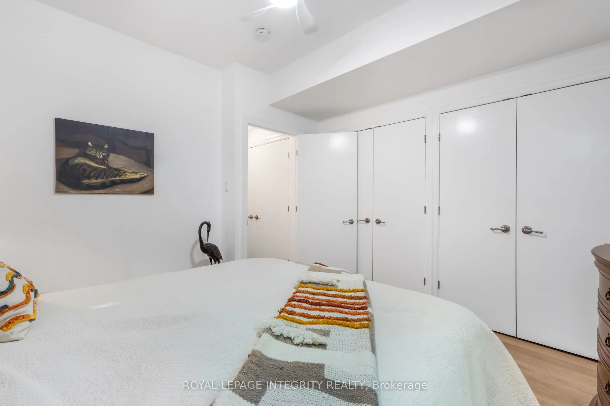 17 Melrose Avenue, #H