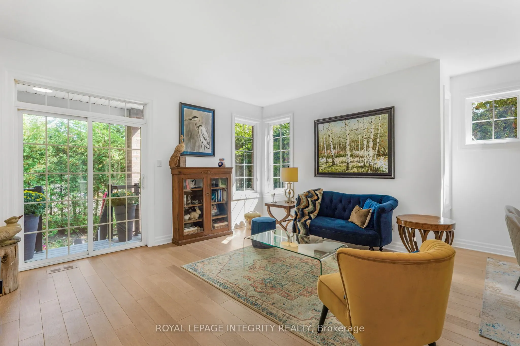 17 Melrose Avenue, #H