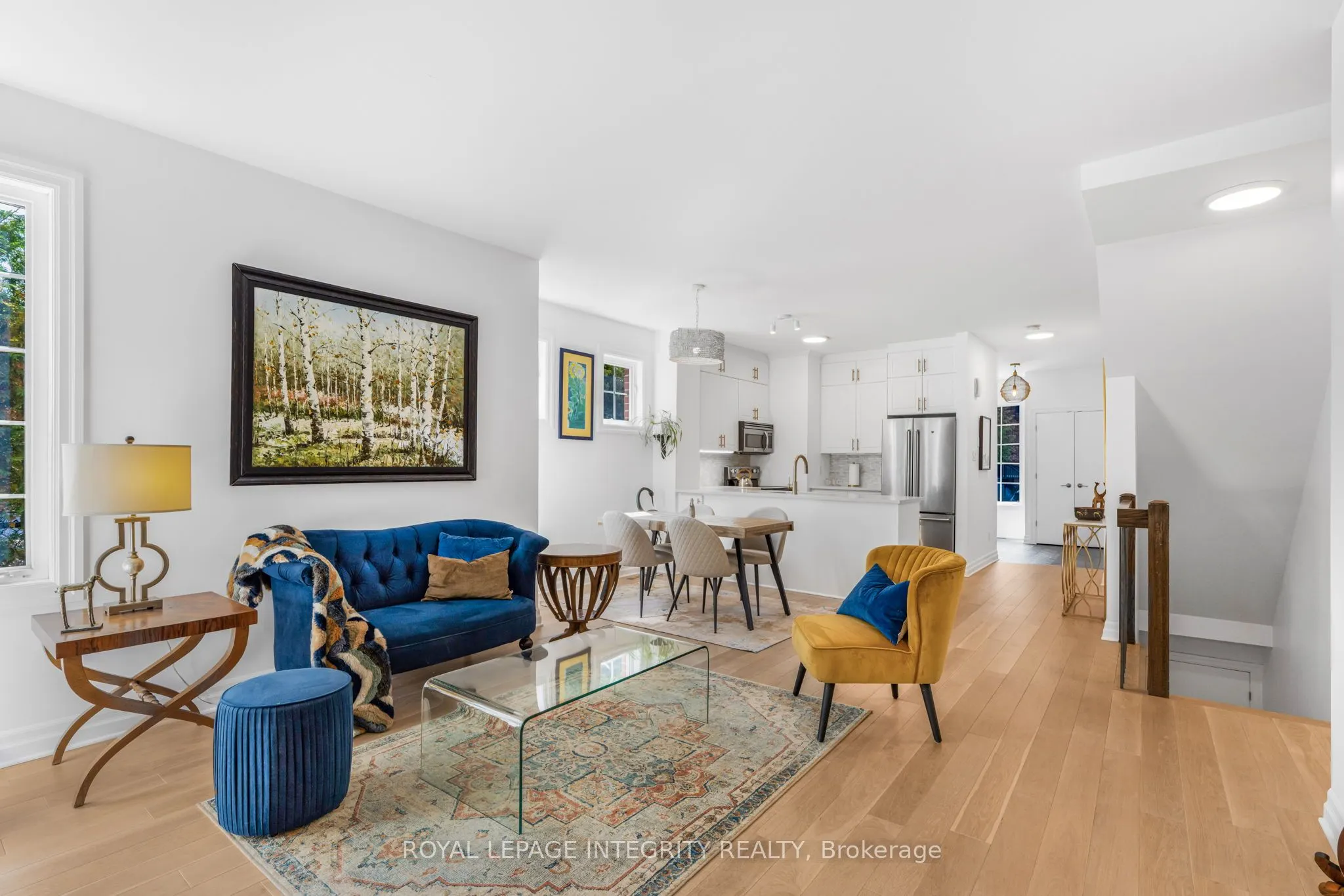 17 Melrose Avenue, #H
