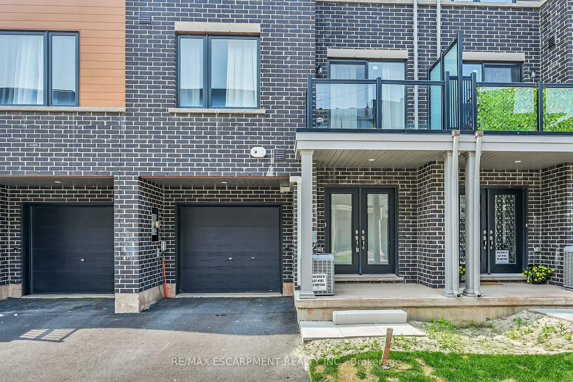 22 Dryden Lane