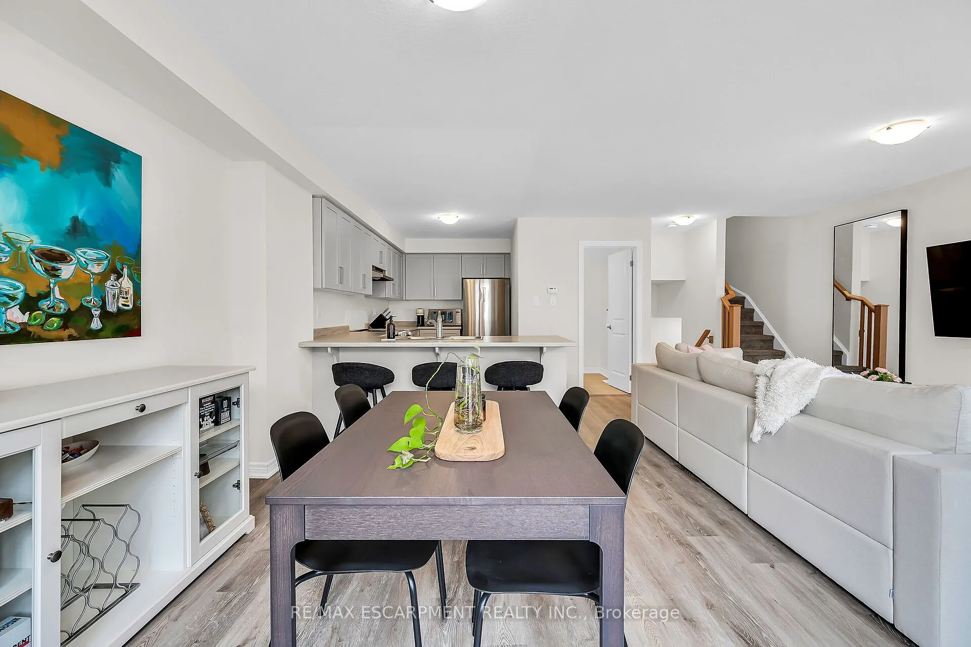 22 Dryden Lane
