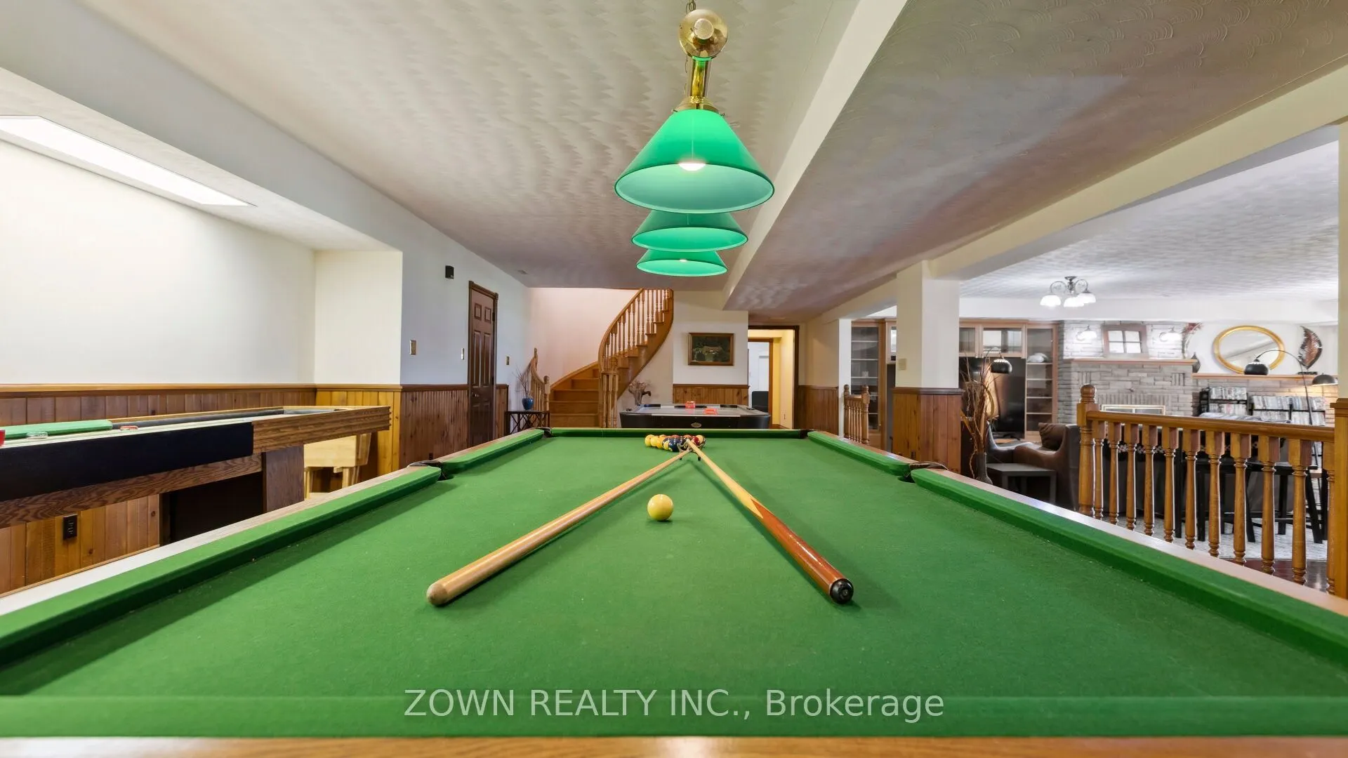231 GOLF COURSE Road