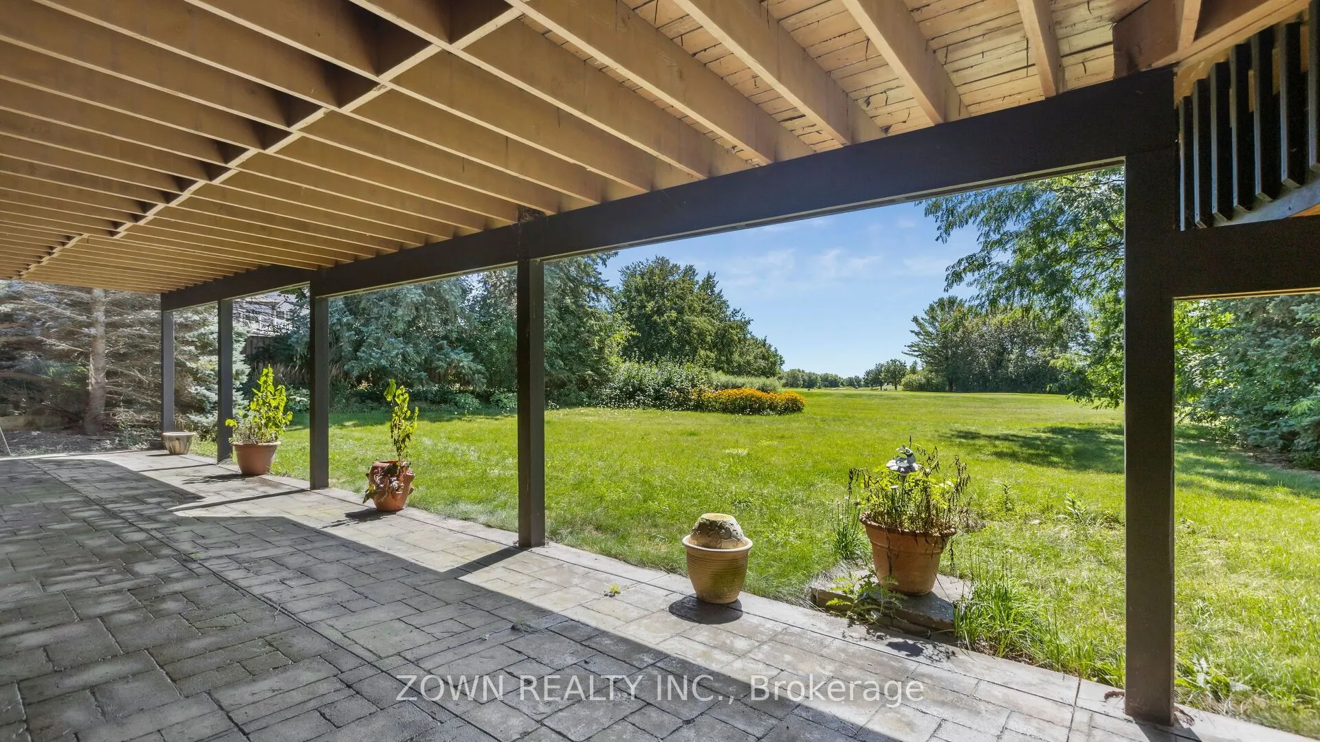 231 GOLF COURSE Road
